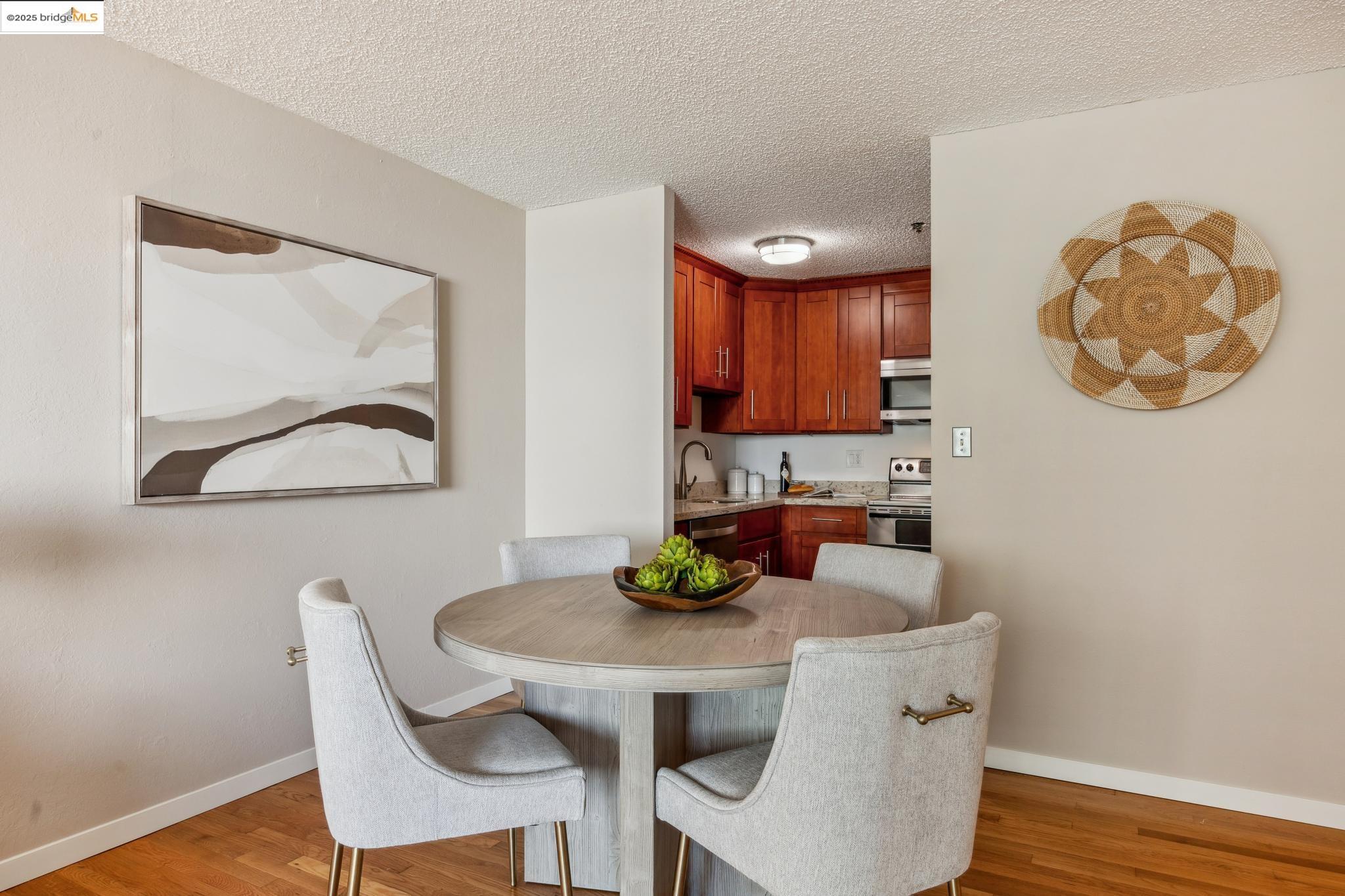 555 Pierce St # 724C