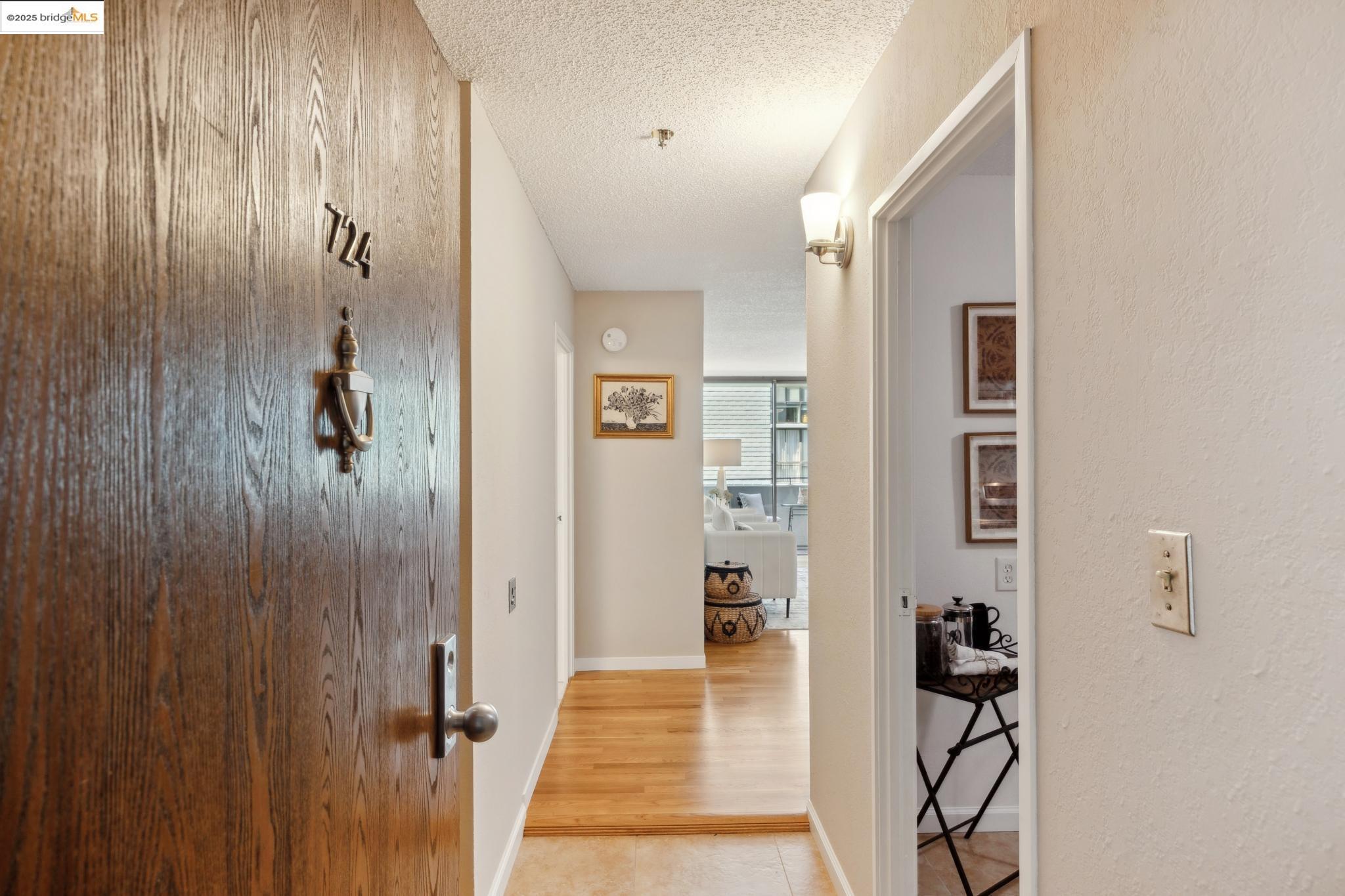 555 Pierce St # 724C