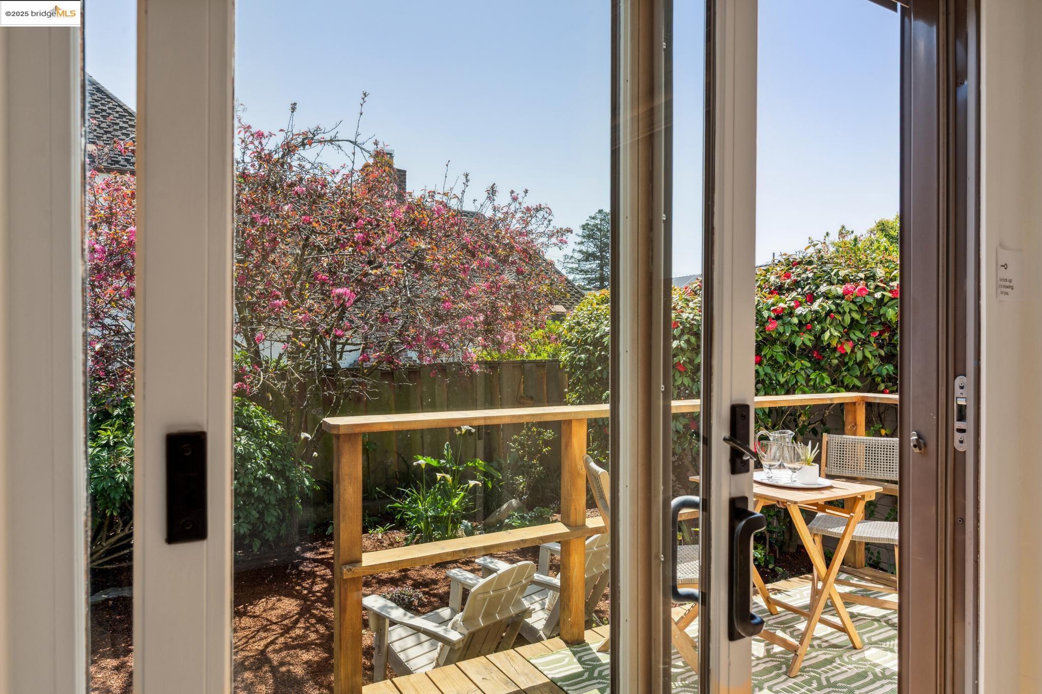 1640 Ocean View Ave.