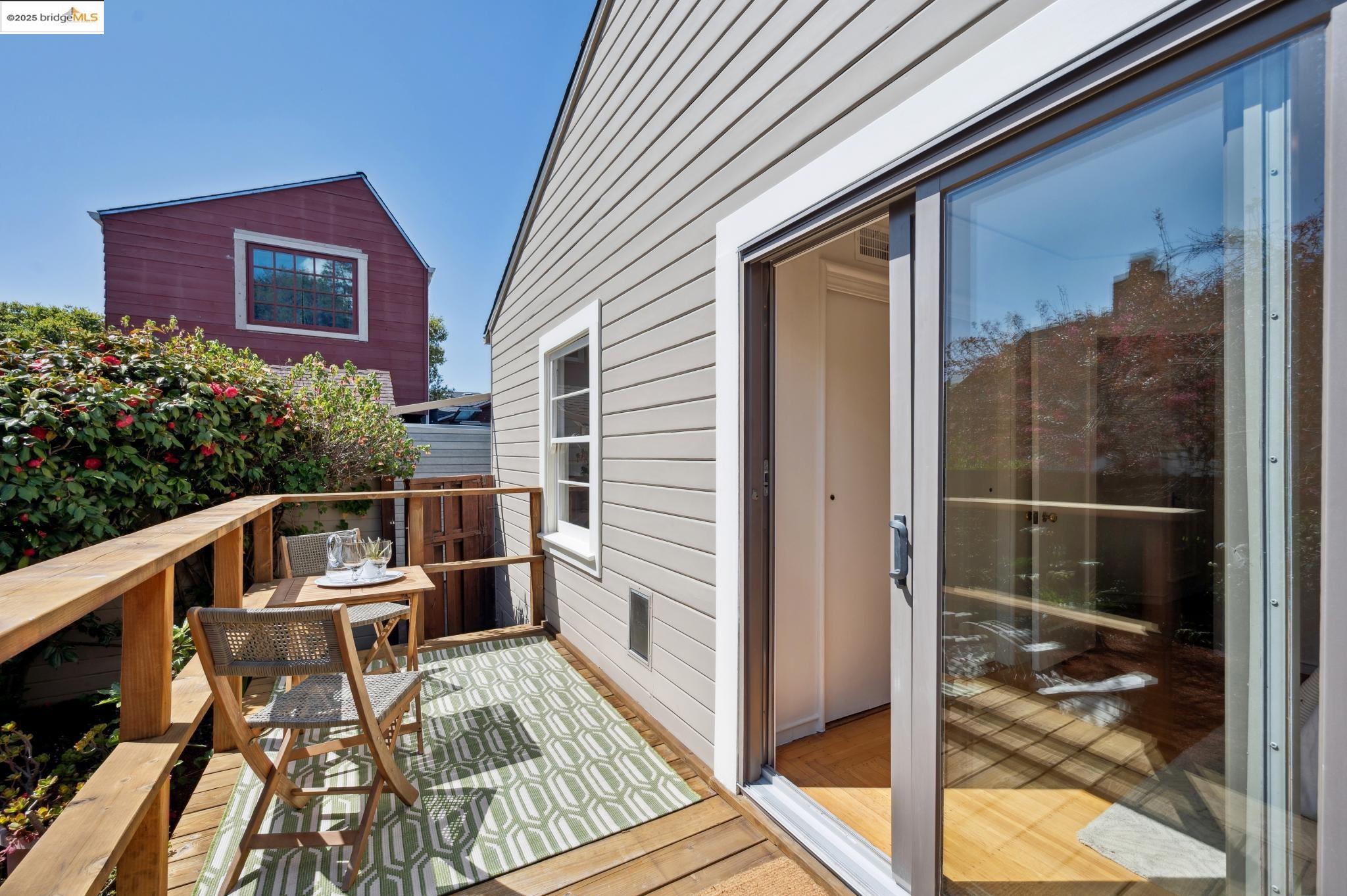 1640 Ocean View Ave.