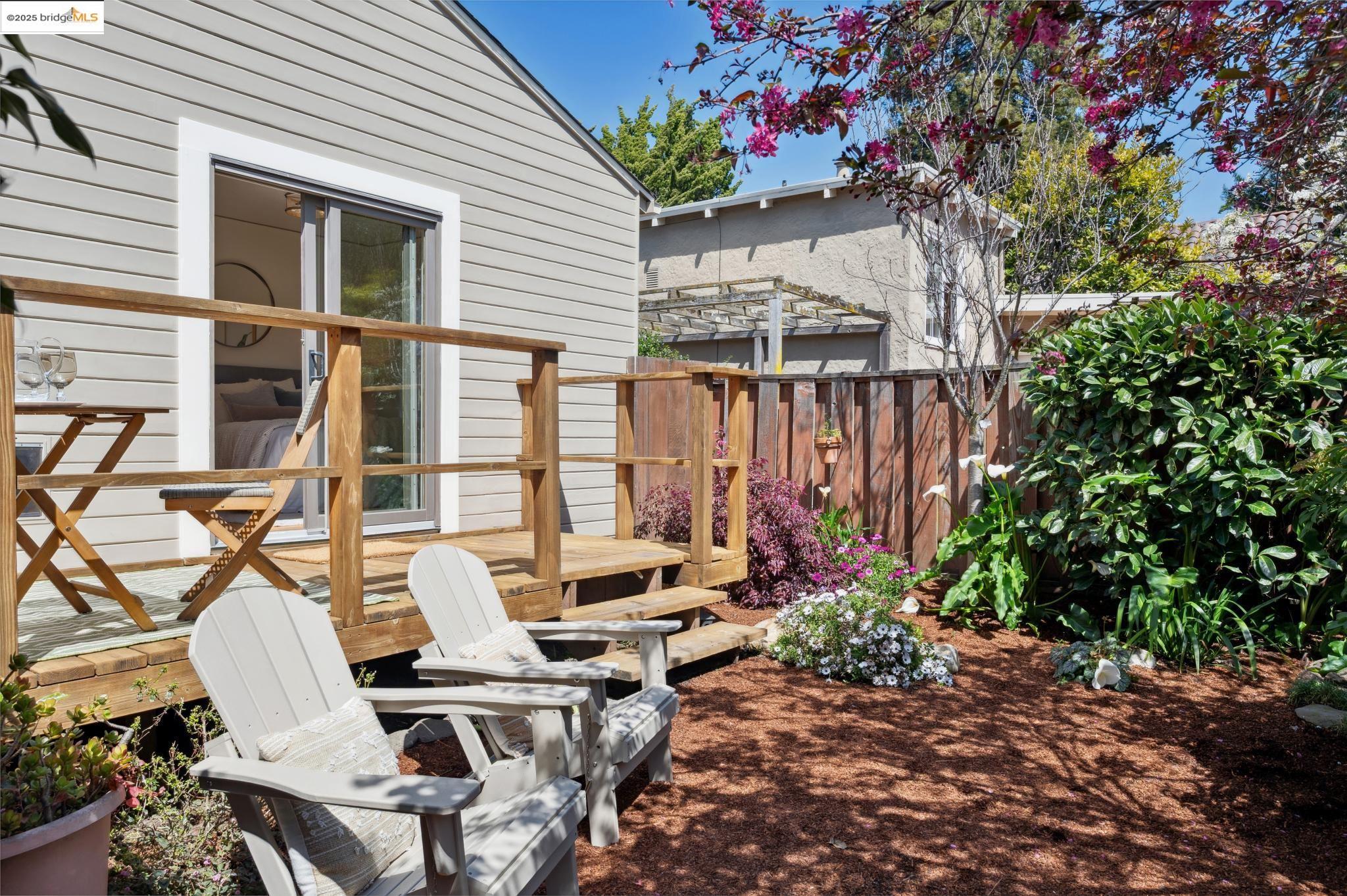 1640 Ocean View Ave.