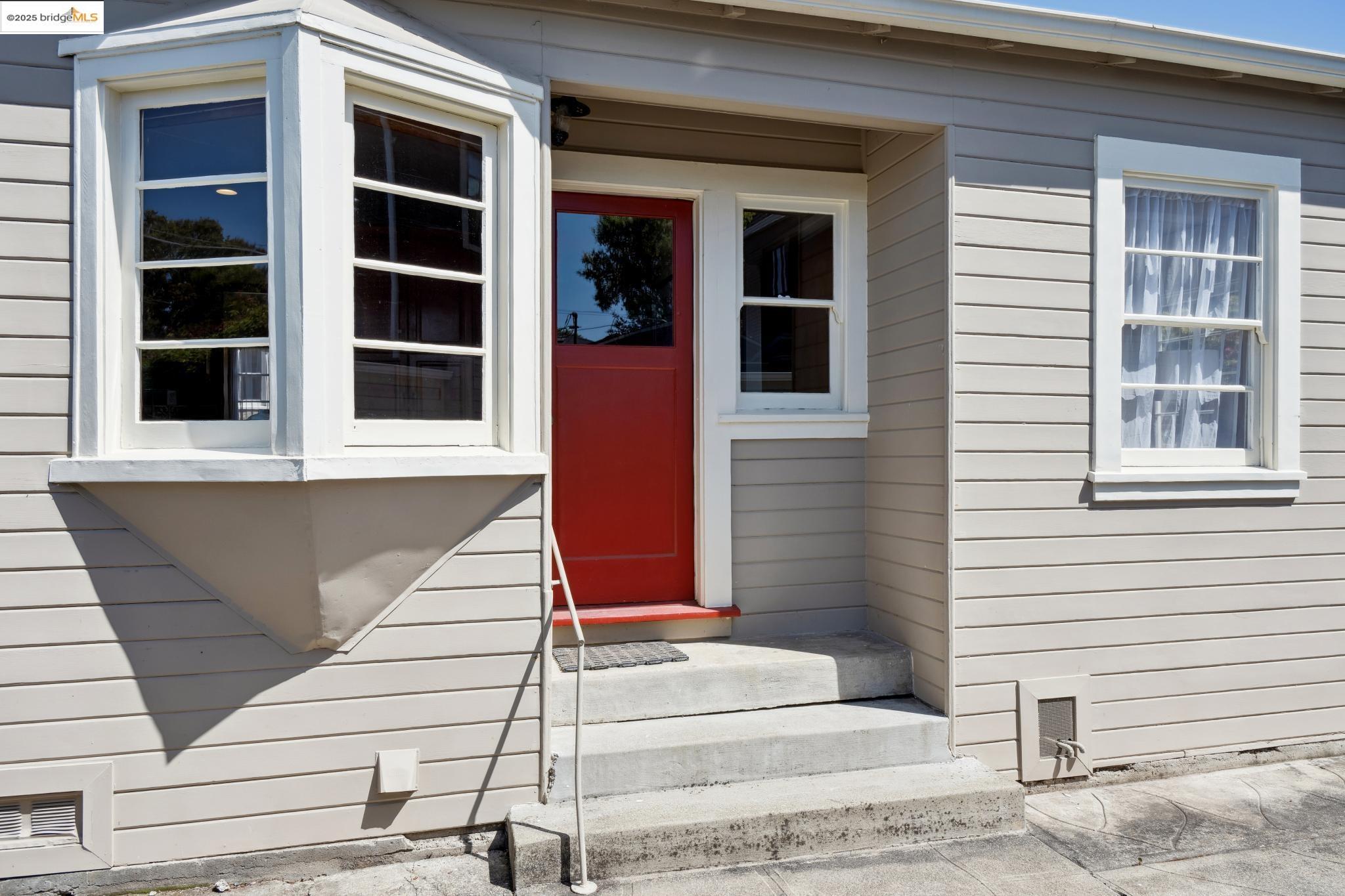 1640 Ocean View Ave.