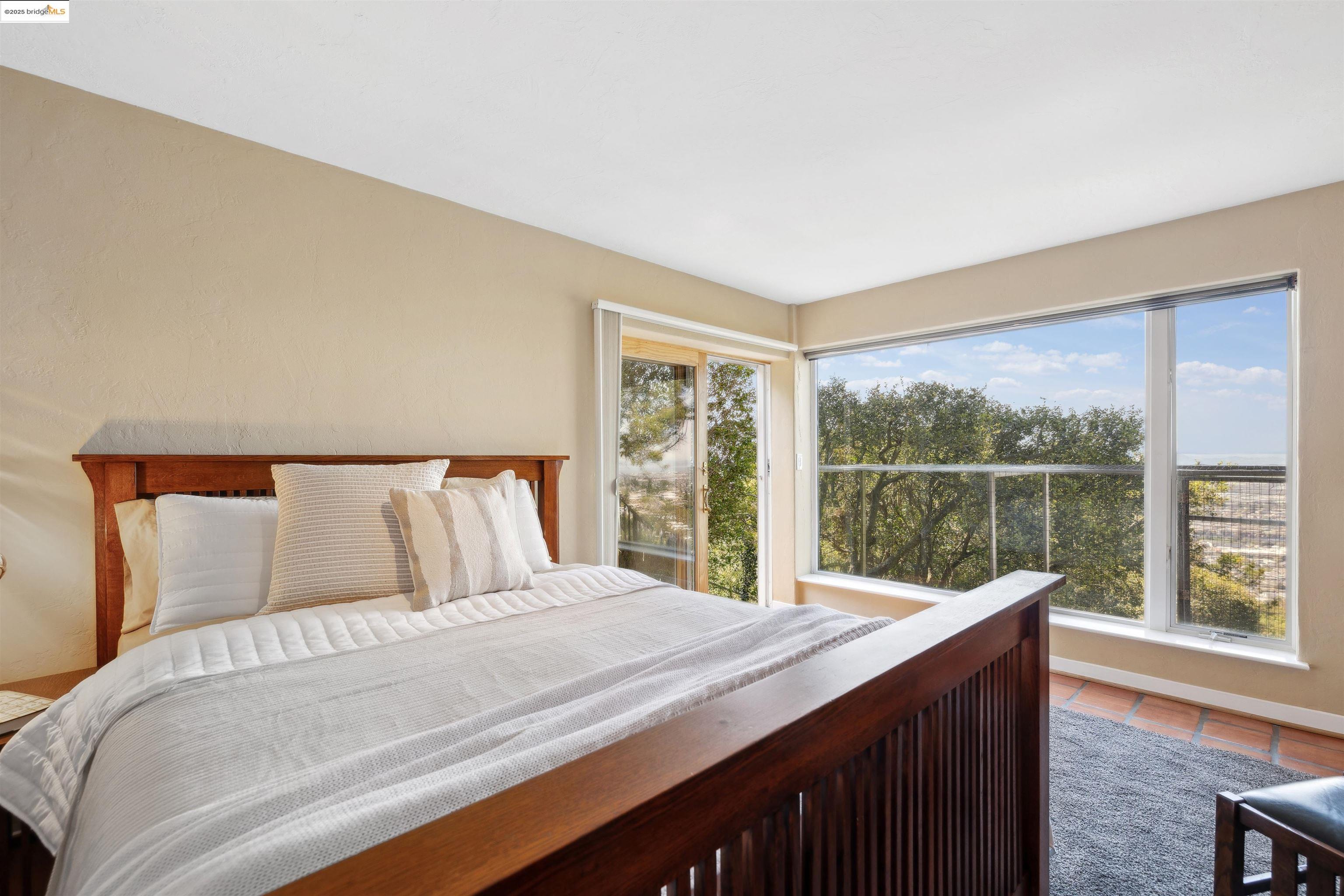 1335 Contra Costa Drive