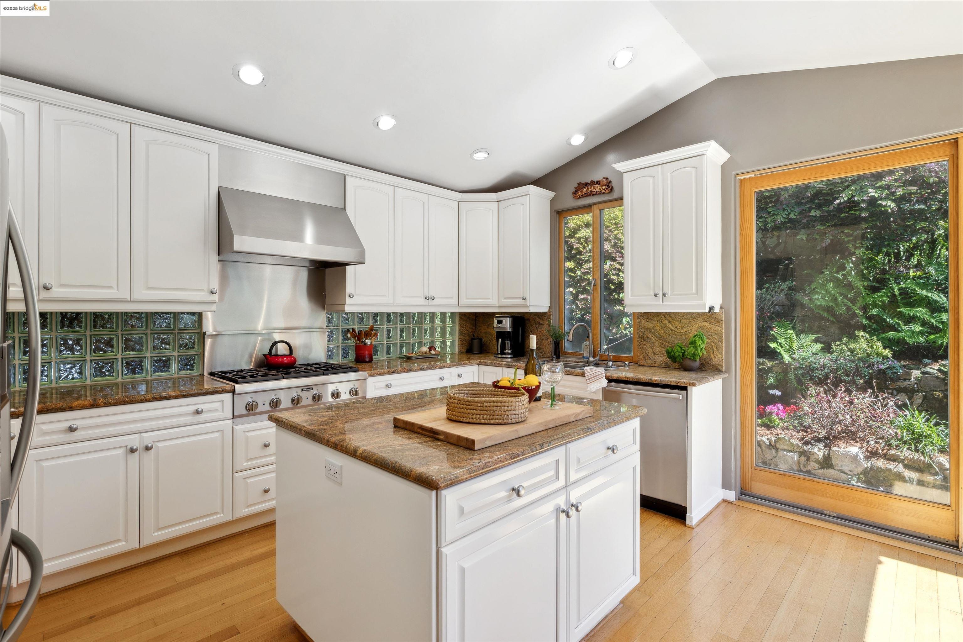 1335 Contra Costa Drive