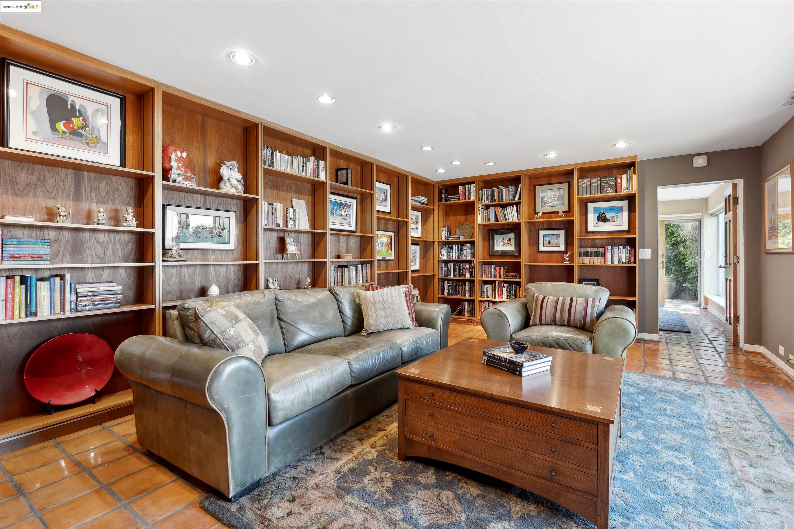 1335 Contra Costa Drive