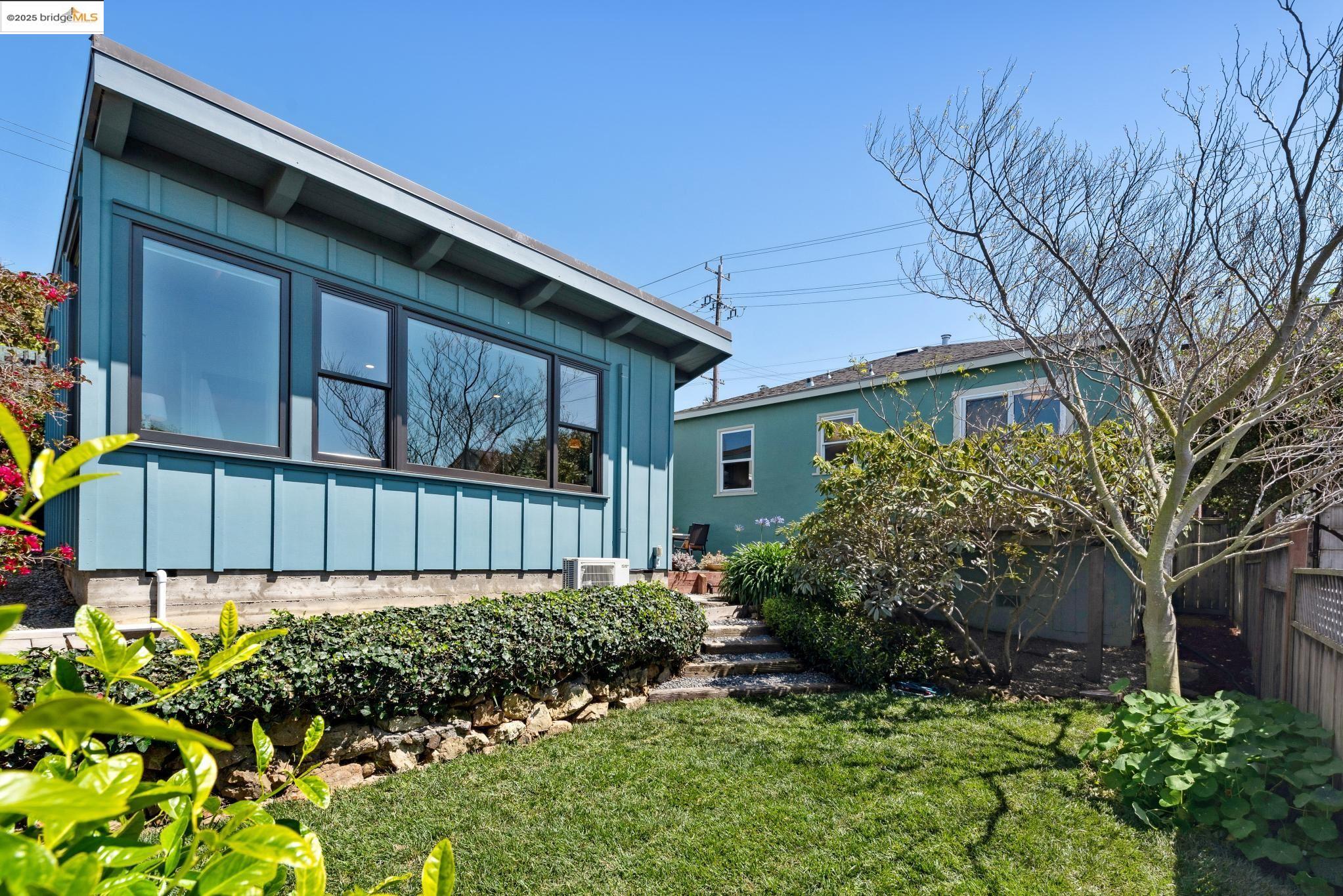5529 Huntington Ave