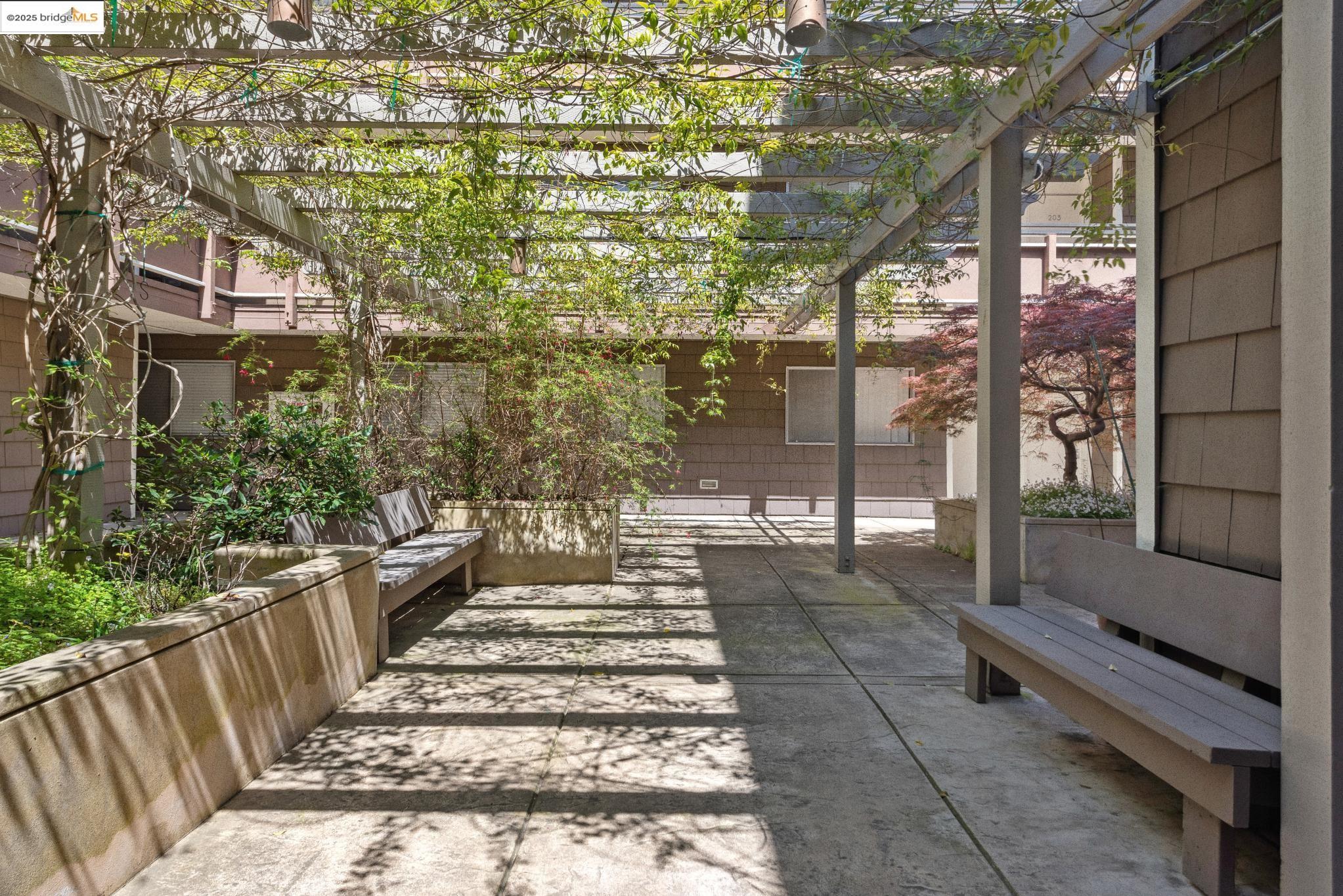 2601 College Ave # 308