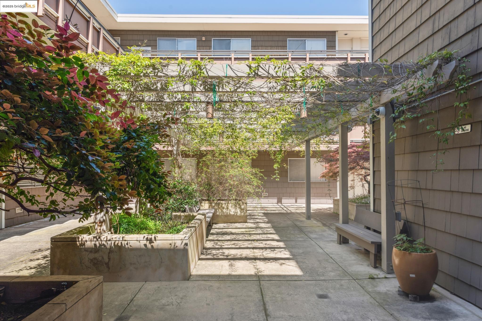 2601 College Ave # 308