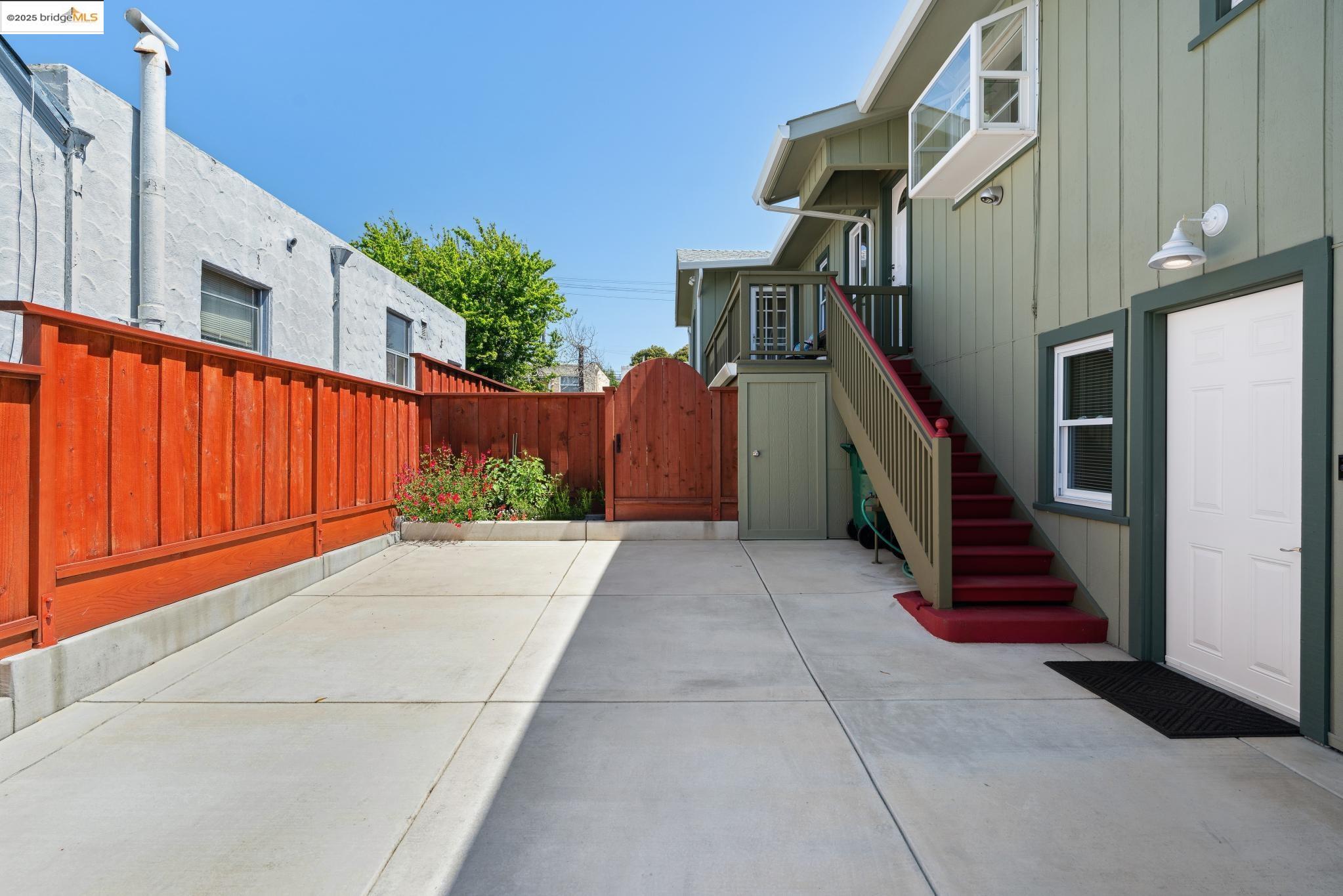 727 Cornell Ave