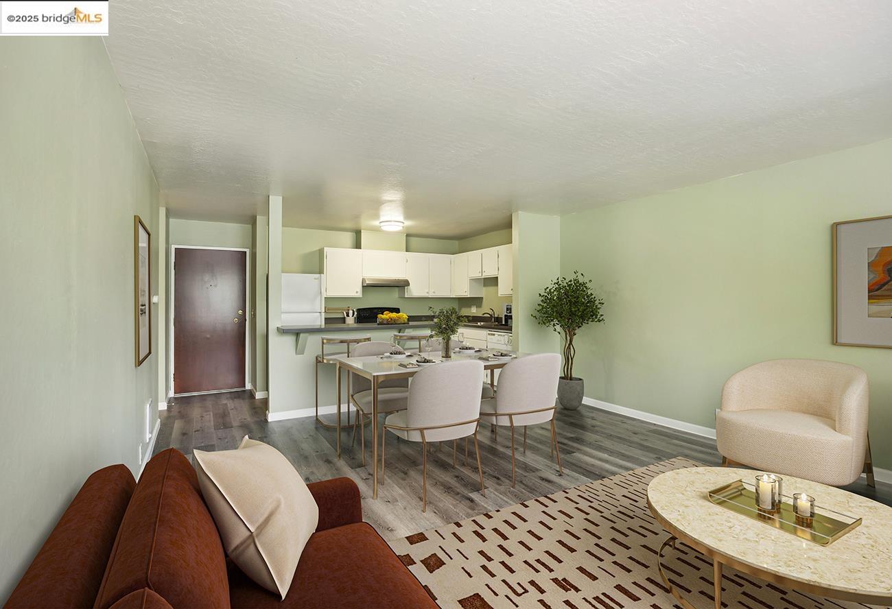 455 Crescent Street # 107