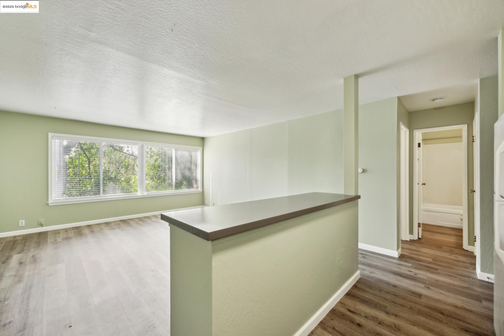 455 Crescent Street # 107