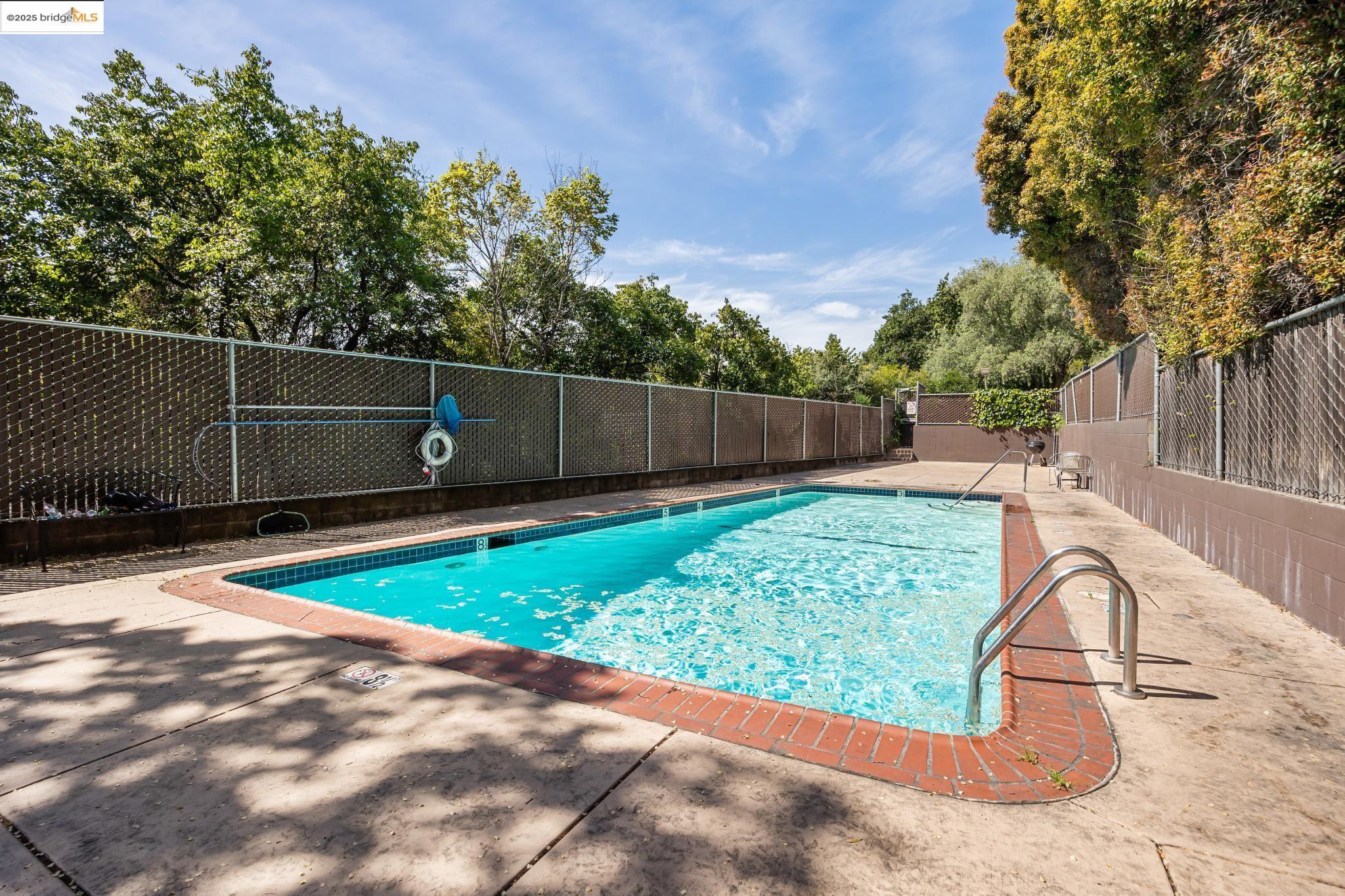 455 Crescent Street # 107