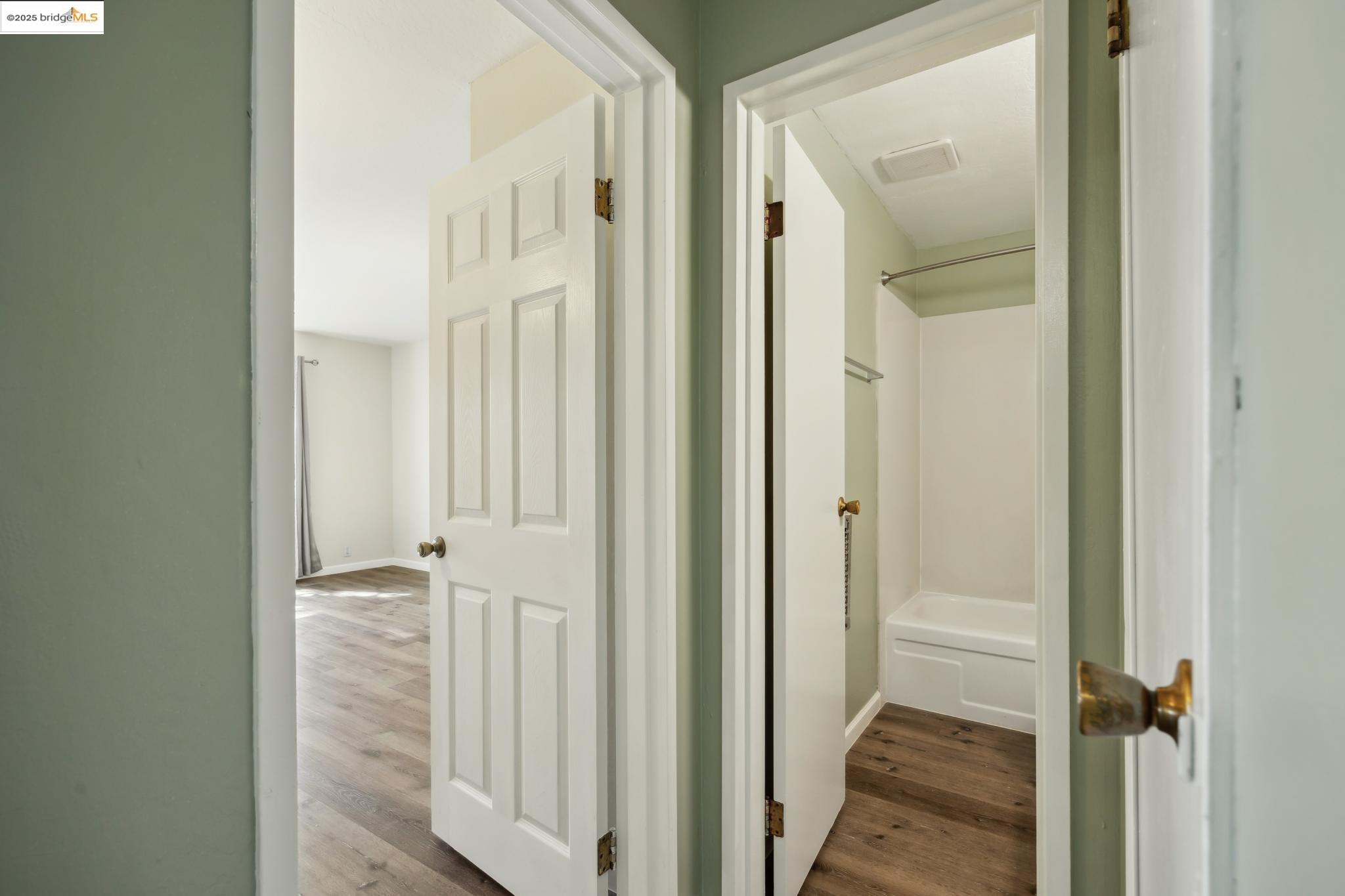 455 Crescent Street # 107