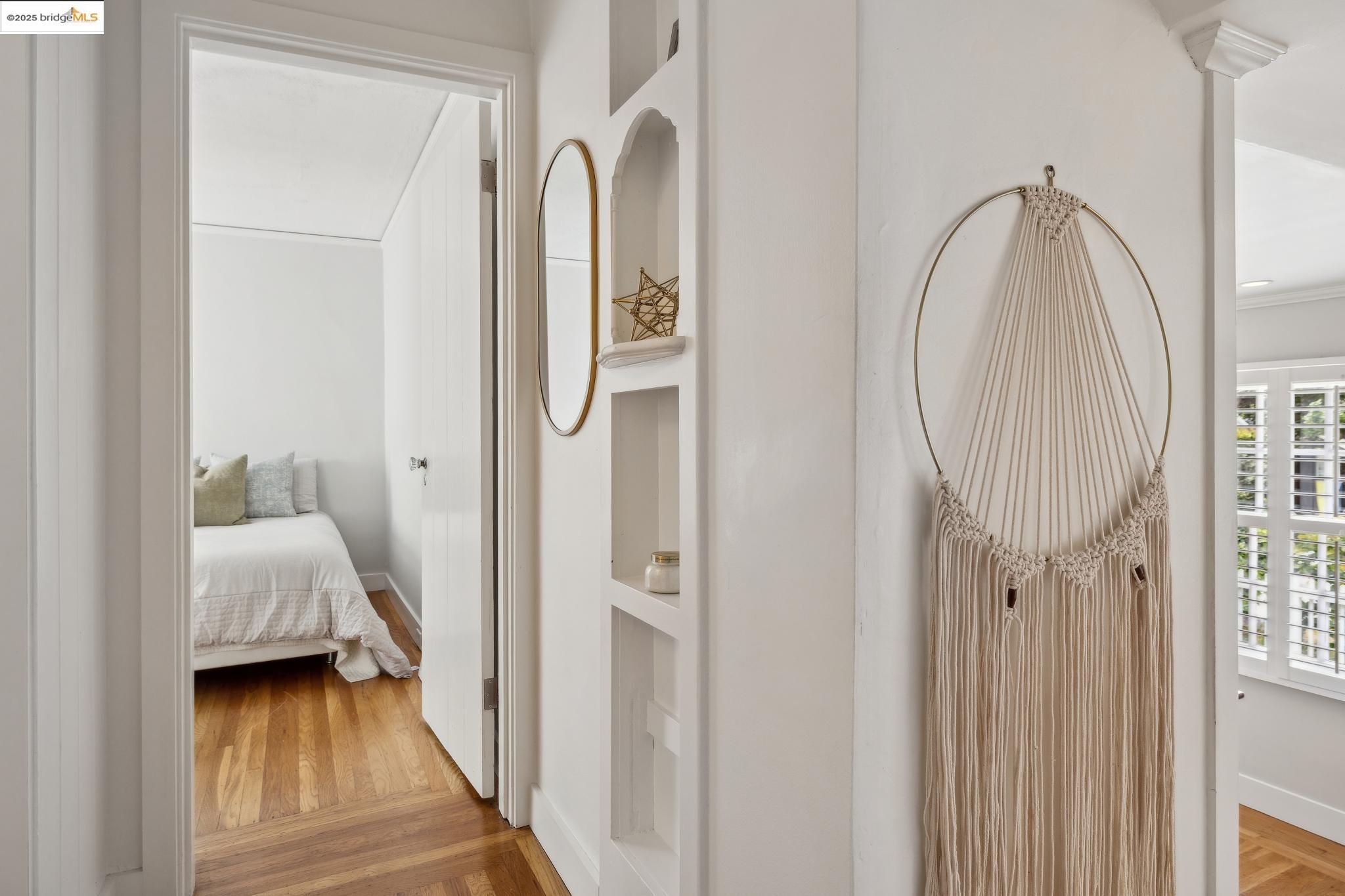 927 Santa Barbara Rd