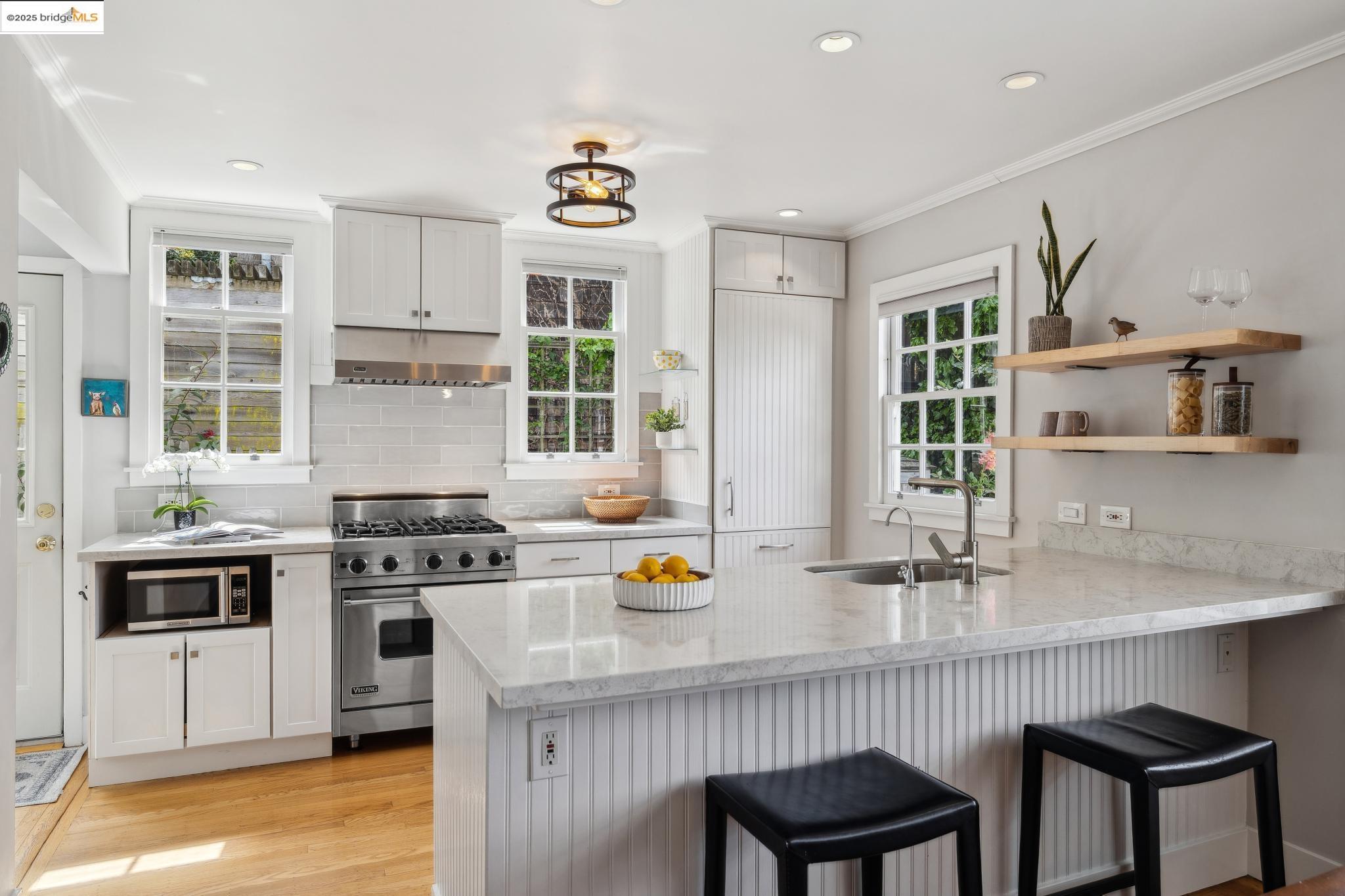 927 Santa Barbara Rd