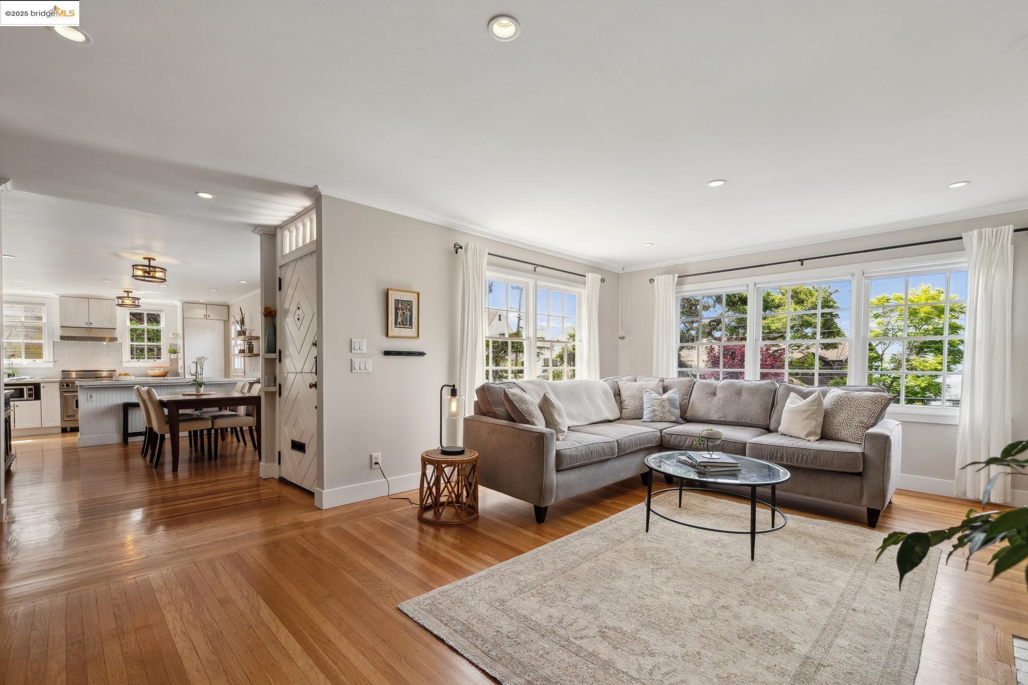 927 Santa Barbara Rd