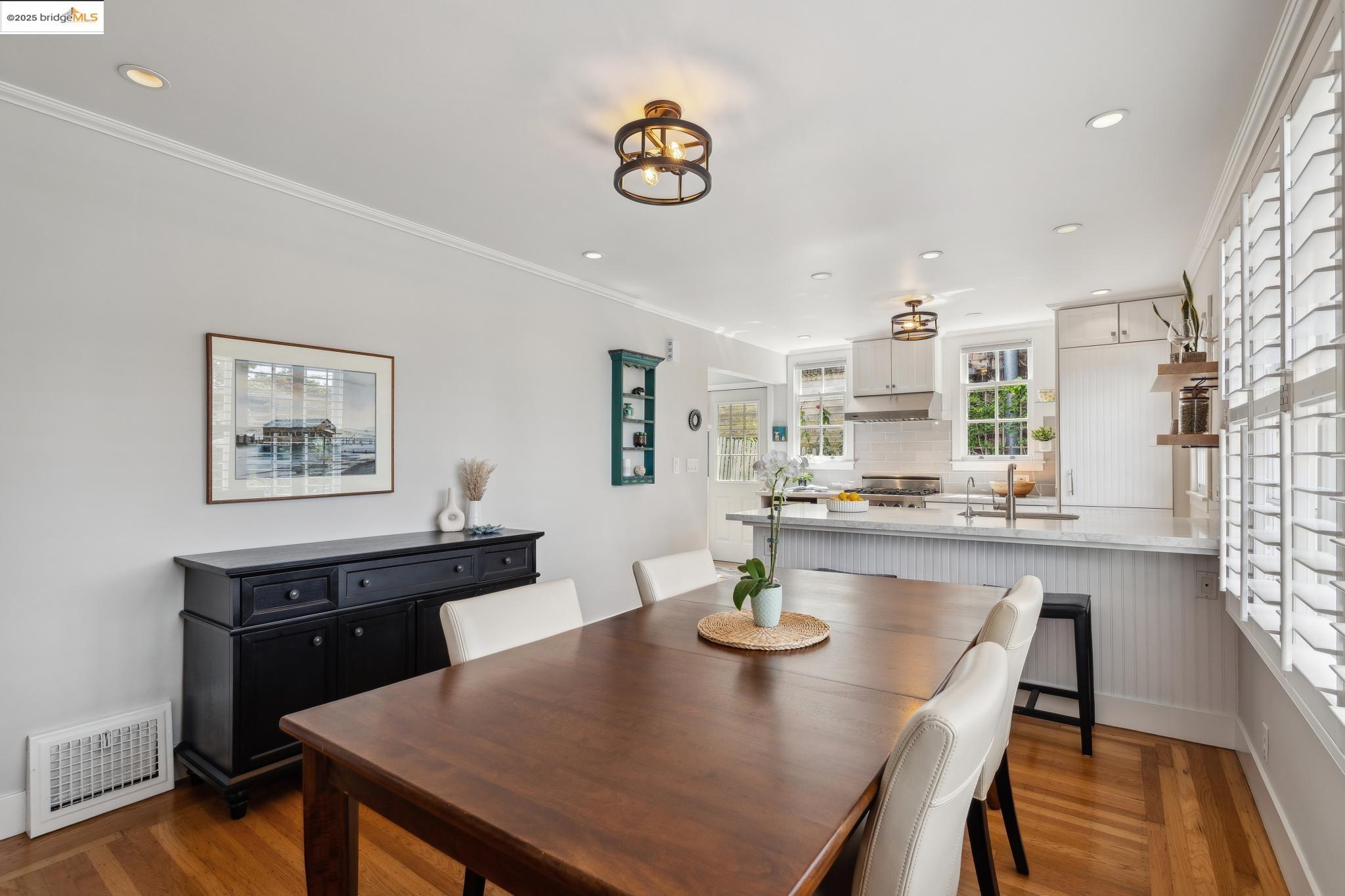 927 Santa Barbara Rd