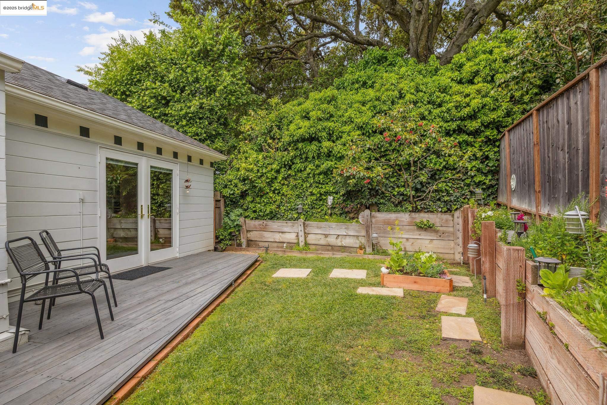 927 Santa Barbara Rd