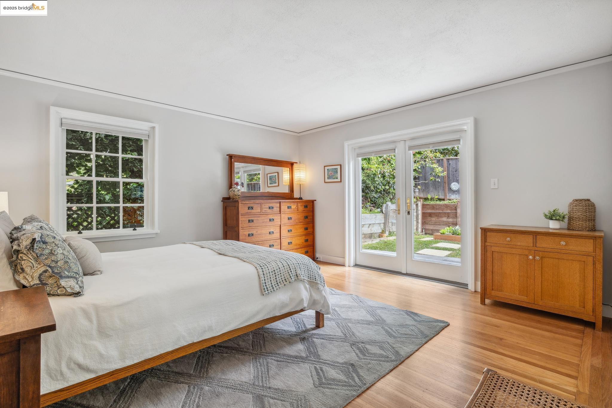 927 Santa Barbara Rd