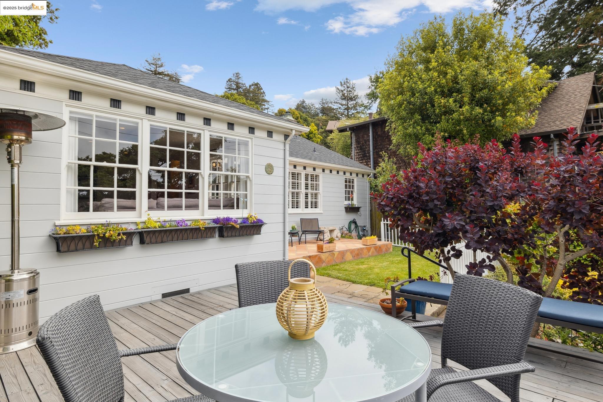 927 Santa Barbara Rd