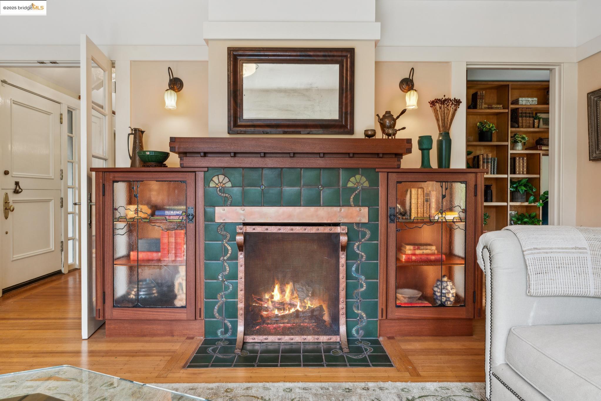 2815 Piedmont Ave