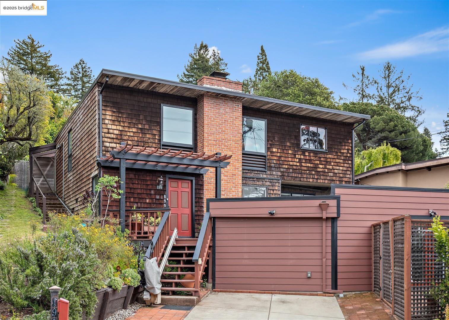 199 Fairlawn Dr