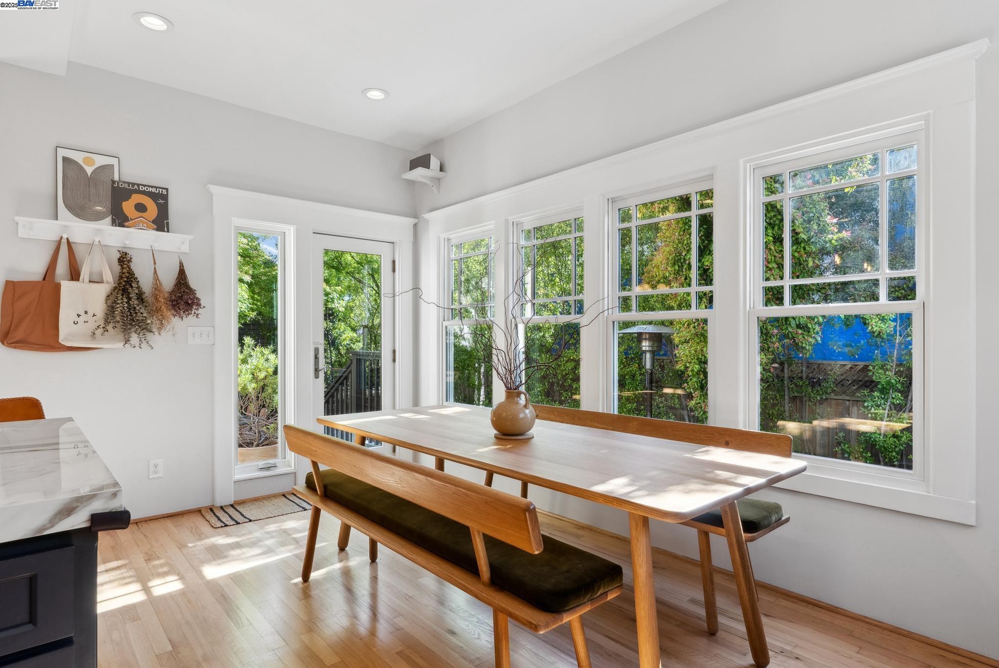 1325 Saint Charles St