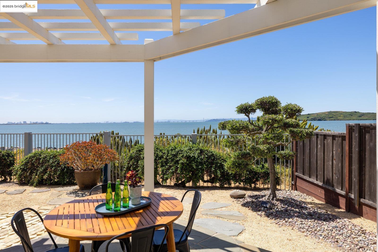 53 Harbor View Dr