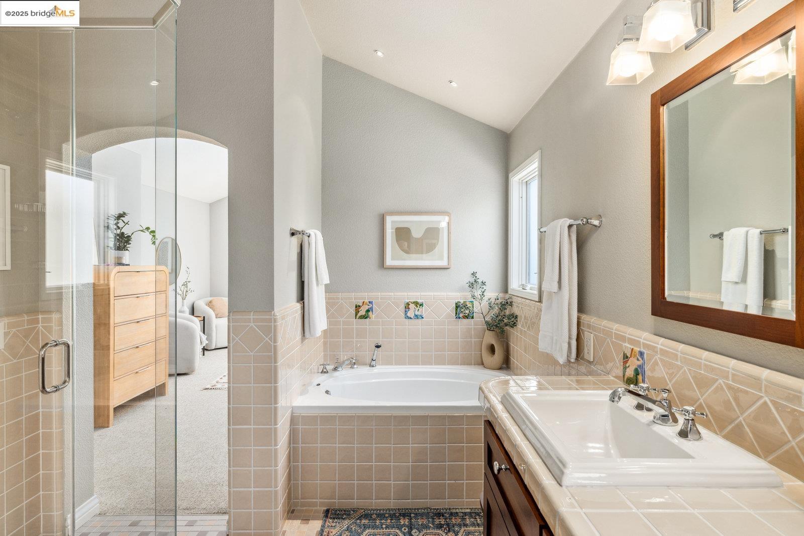 53 Harbor View Dr