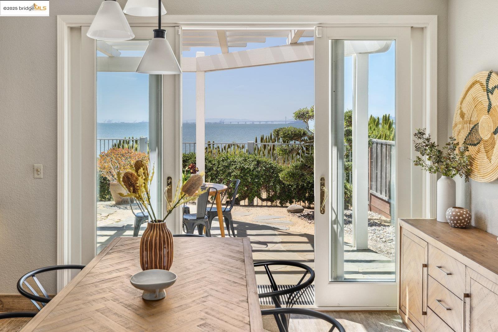 53 Harbor View Dr
