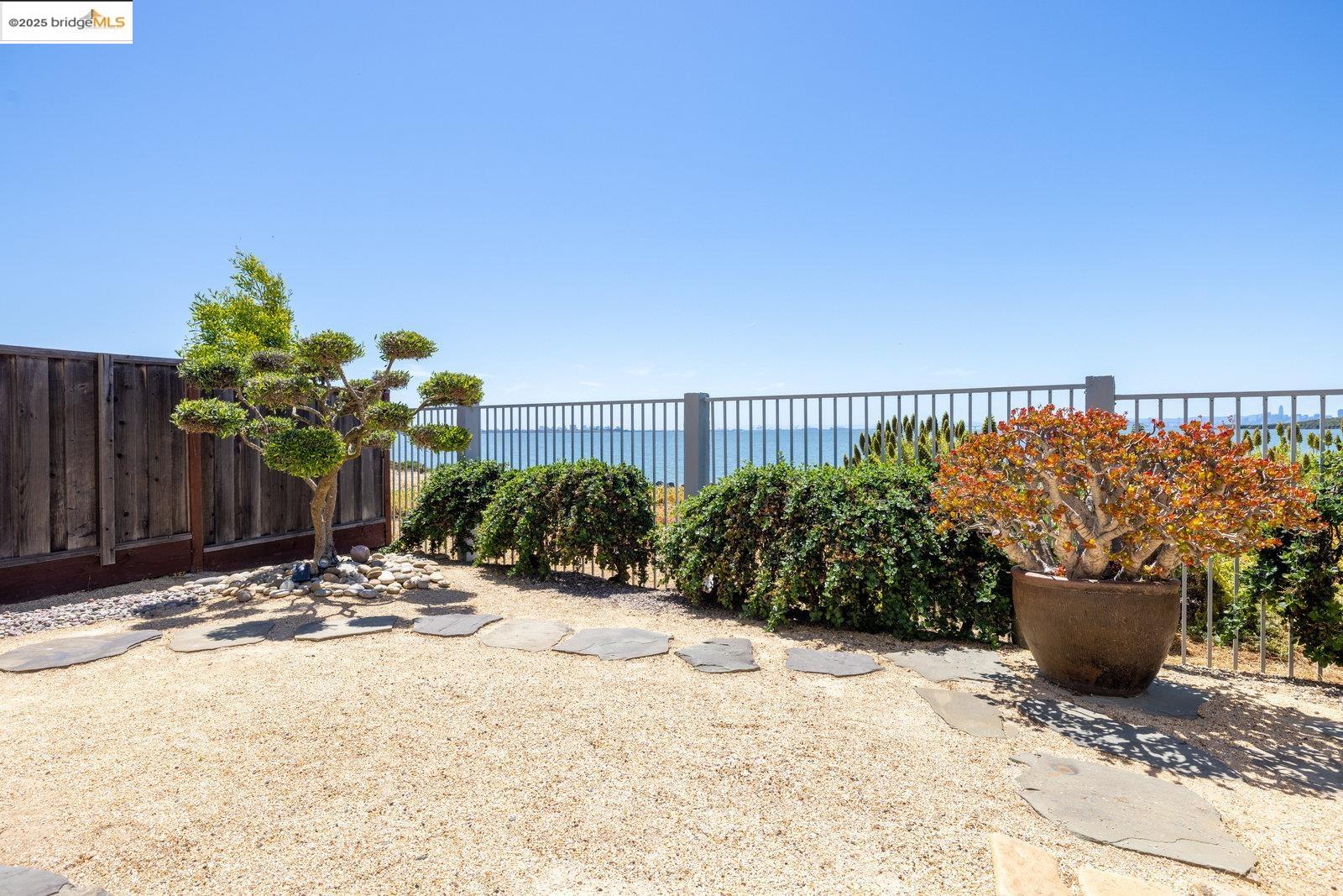 53 Harbor View Dr