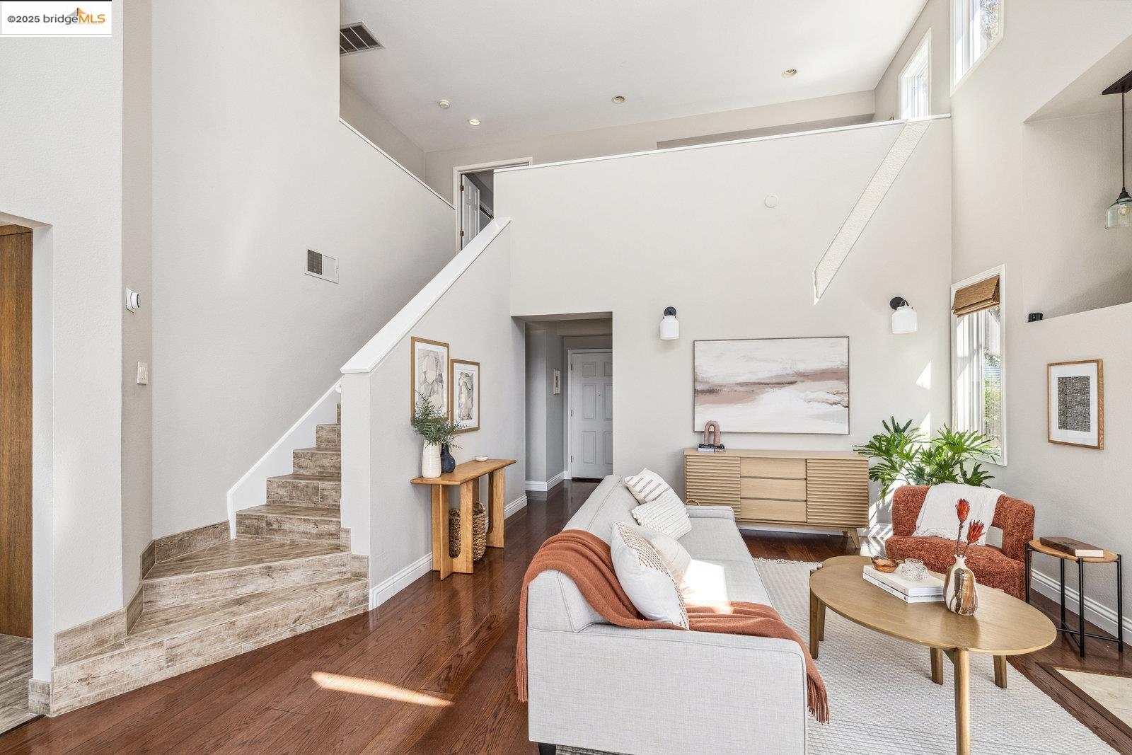 53 Harbor View Dr