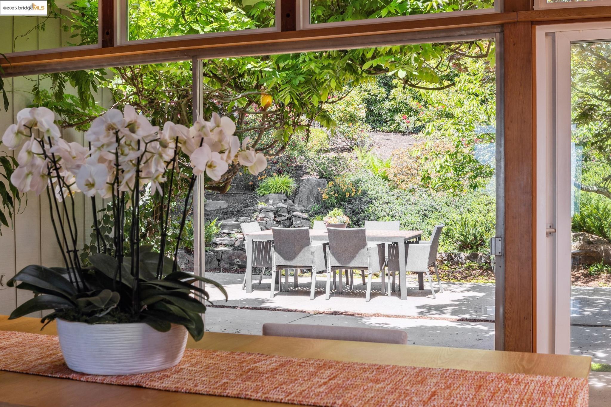1 Garden Dr