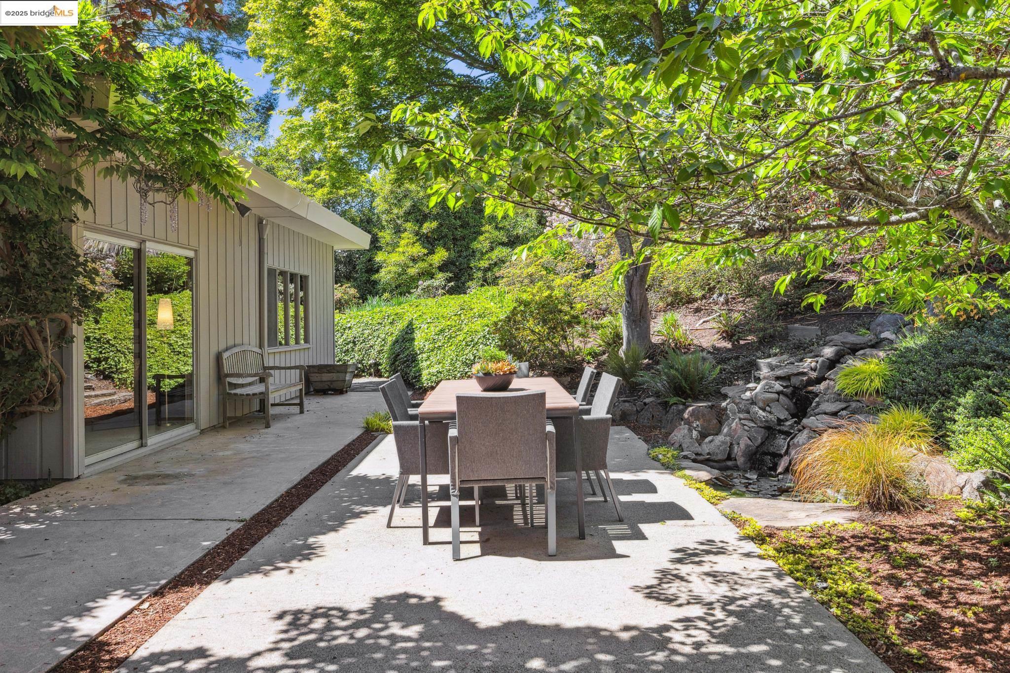 1 Garden Dr