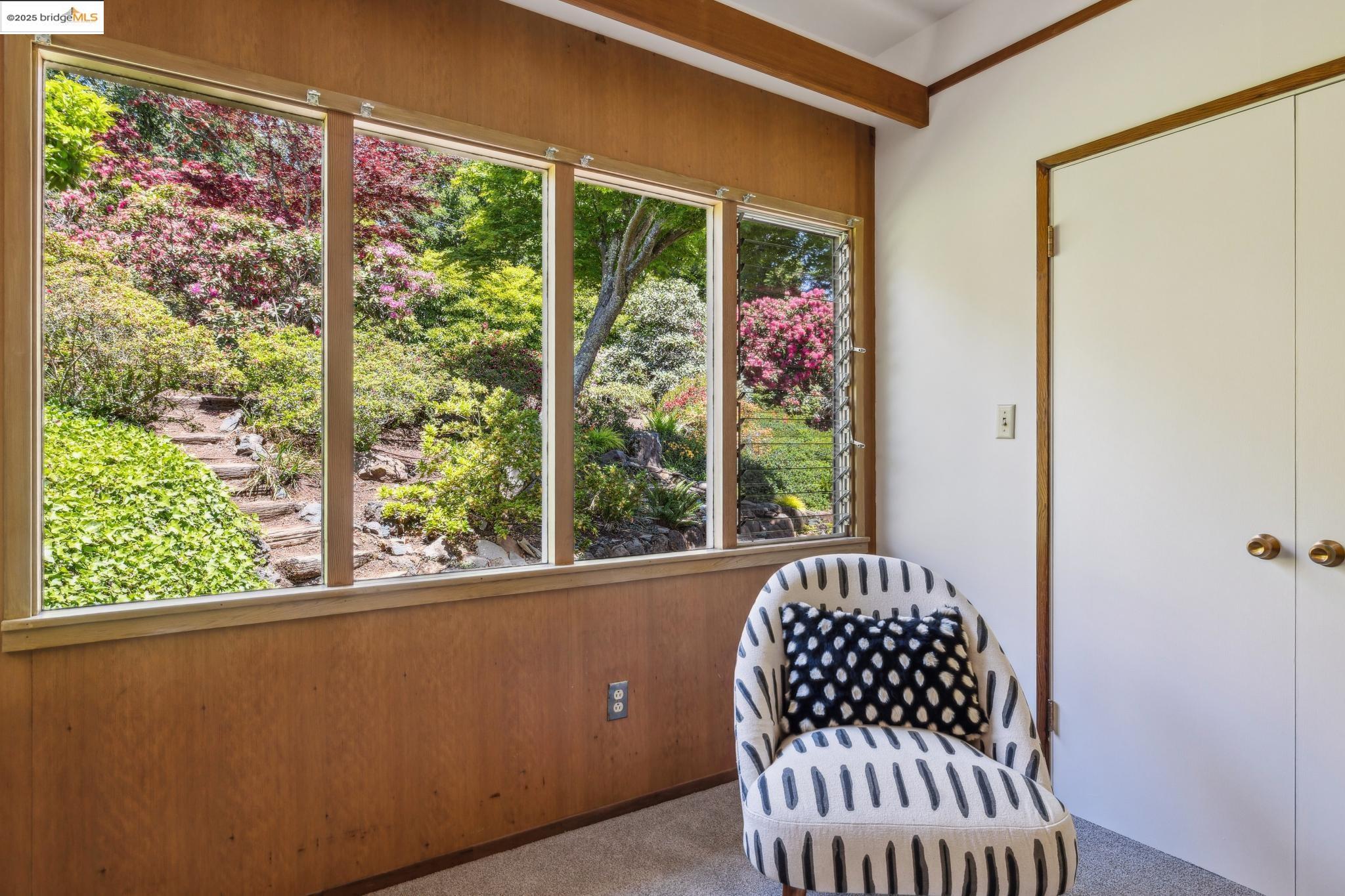 1 Garden Dr