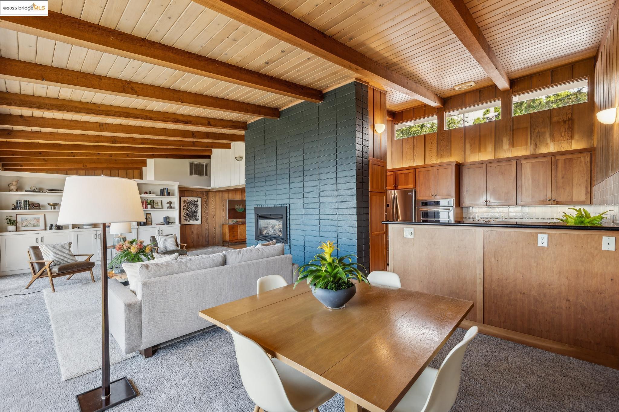 1 Garden Dr
