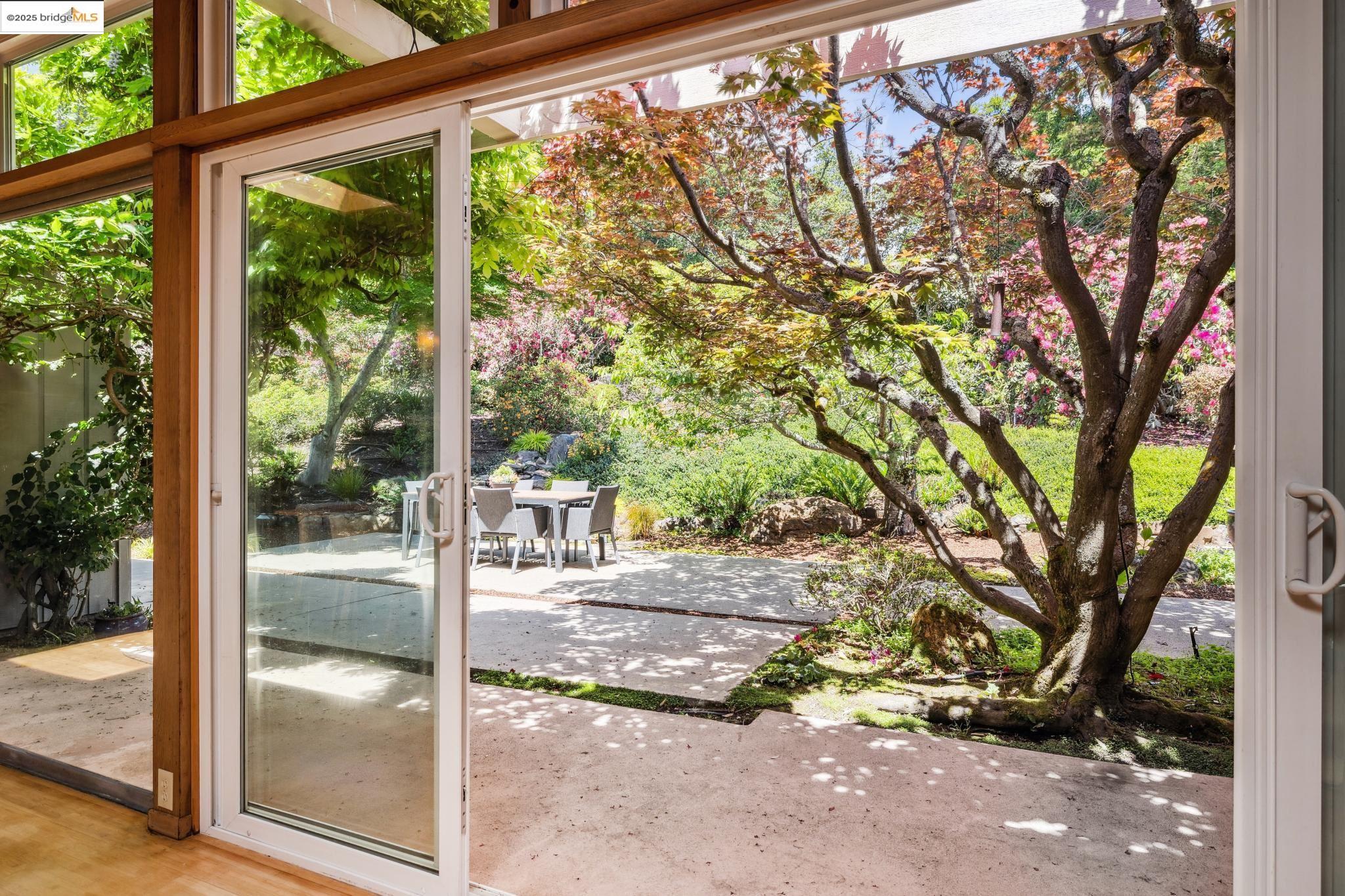1 Garden Dr