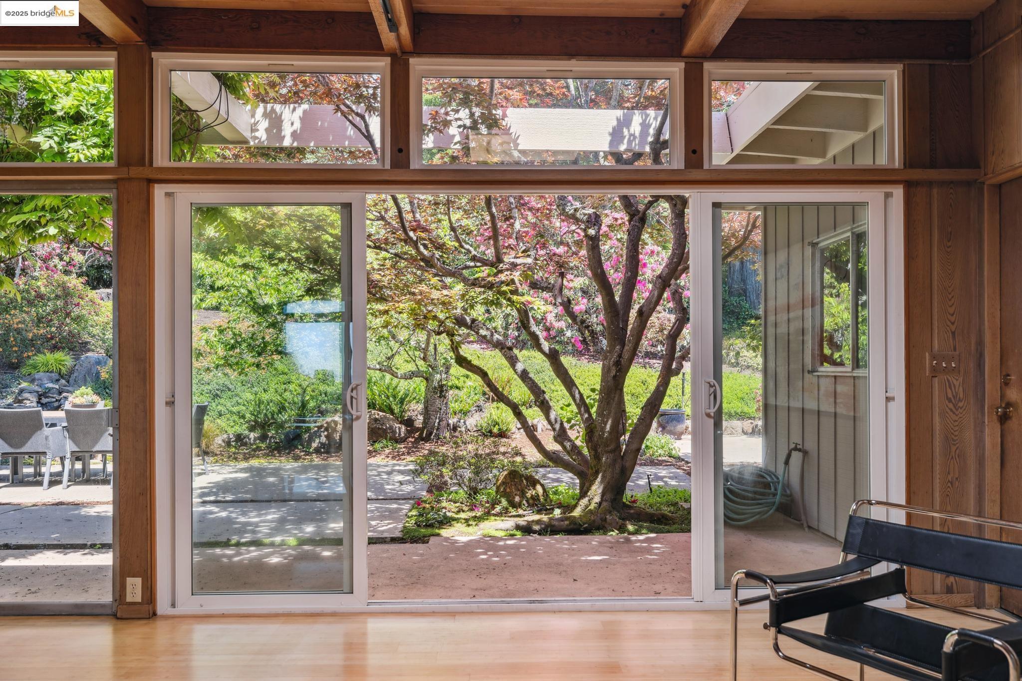 1 Garden Dr