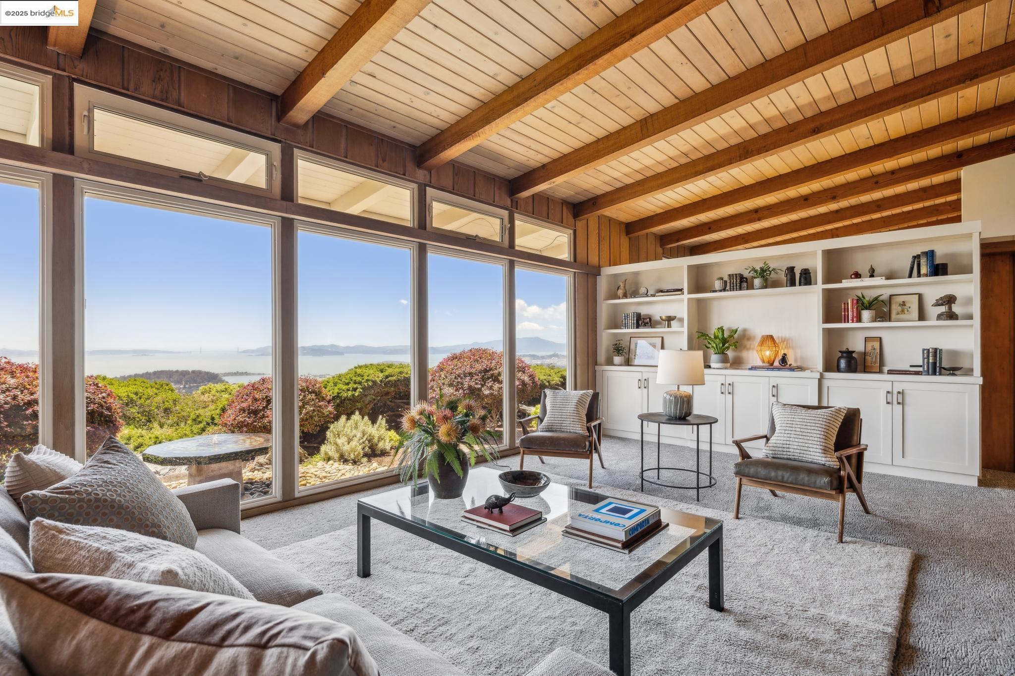 1 Garden Dr