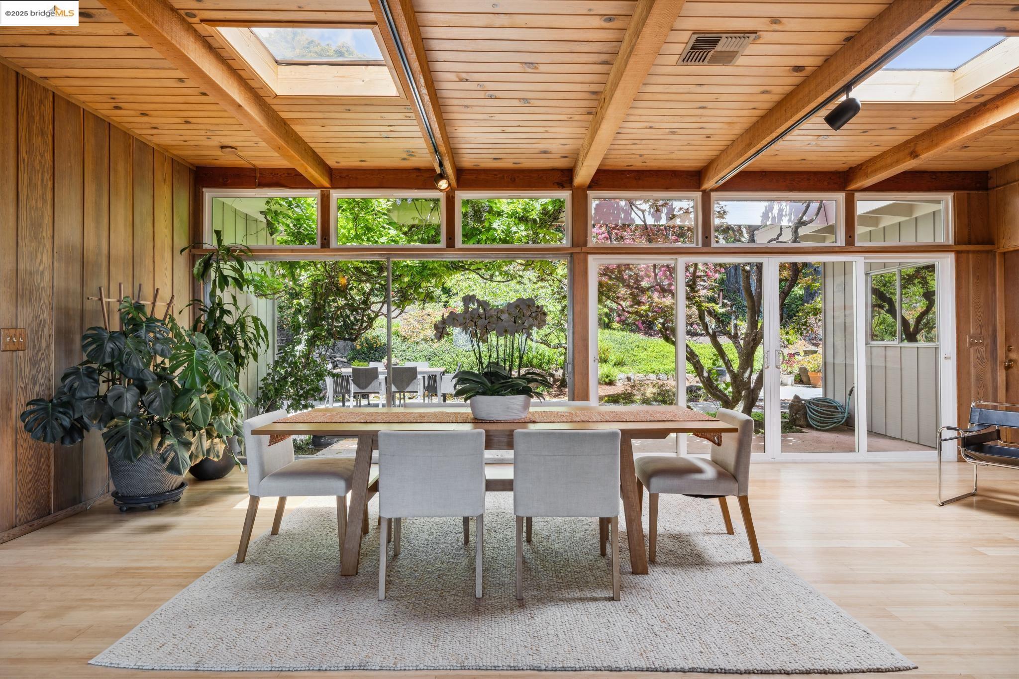 1 Garden Dr