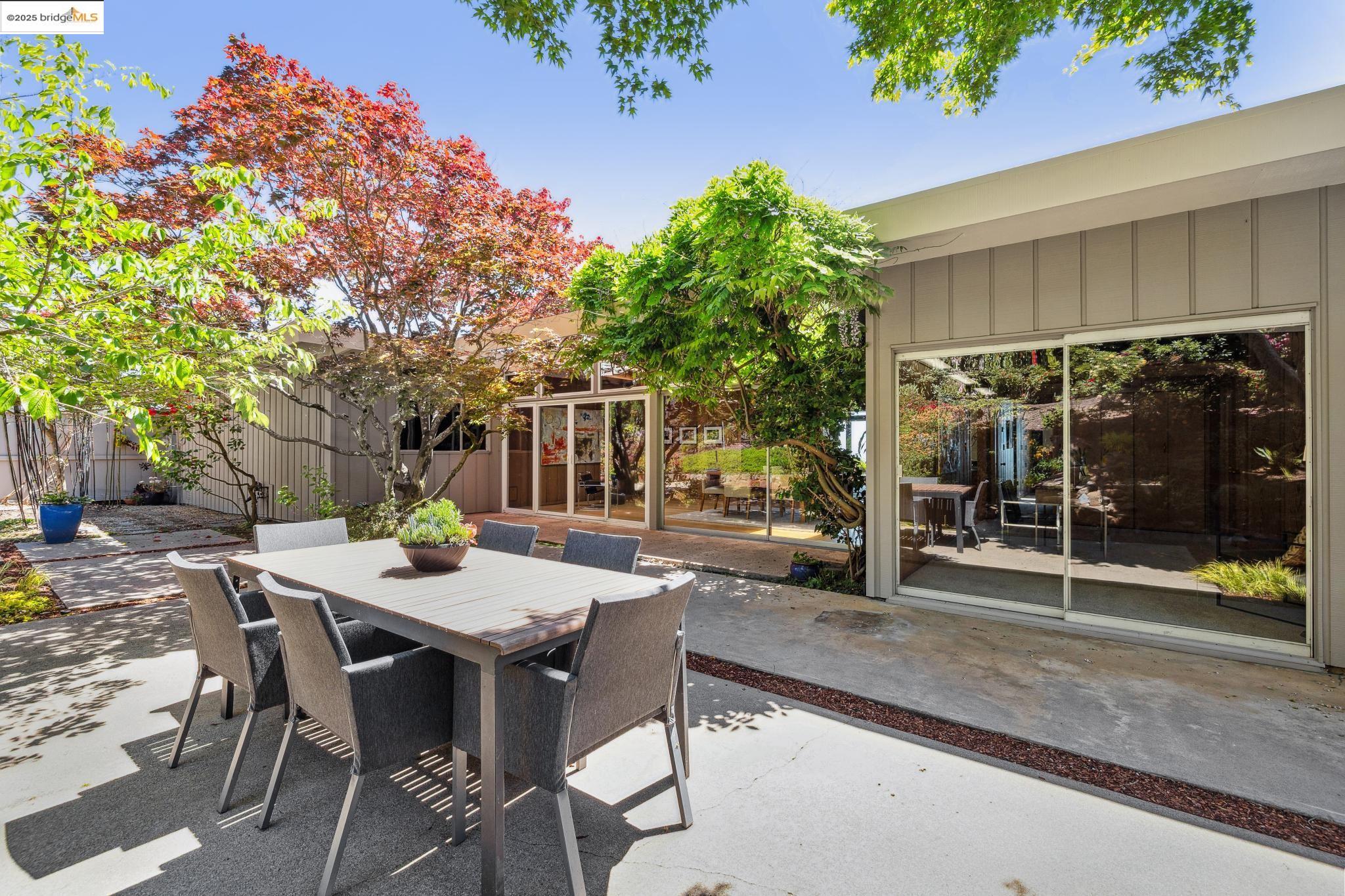 1 Garden Dr