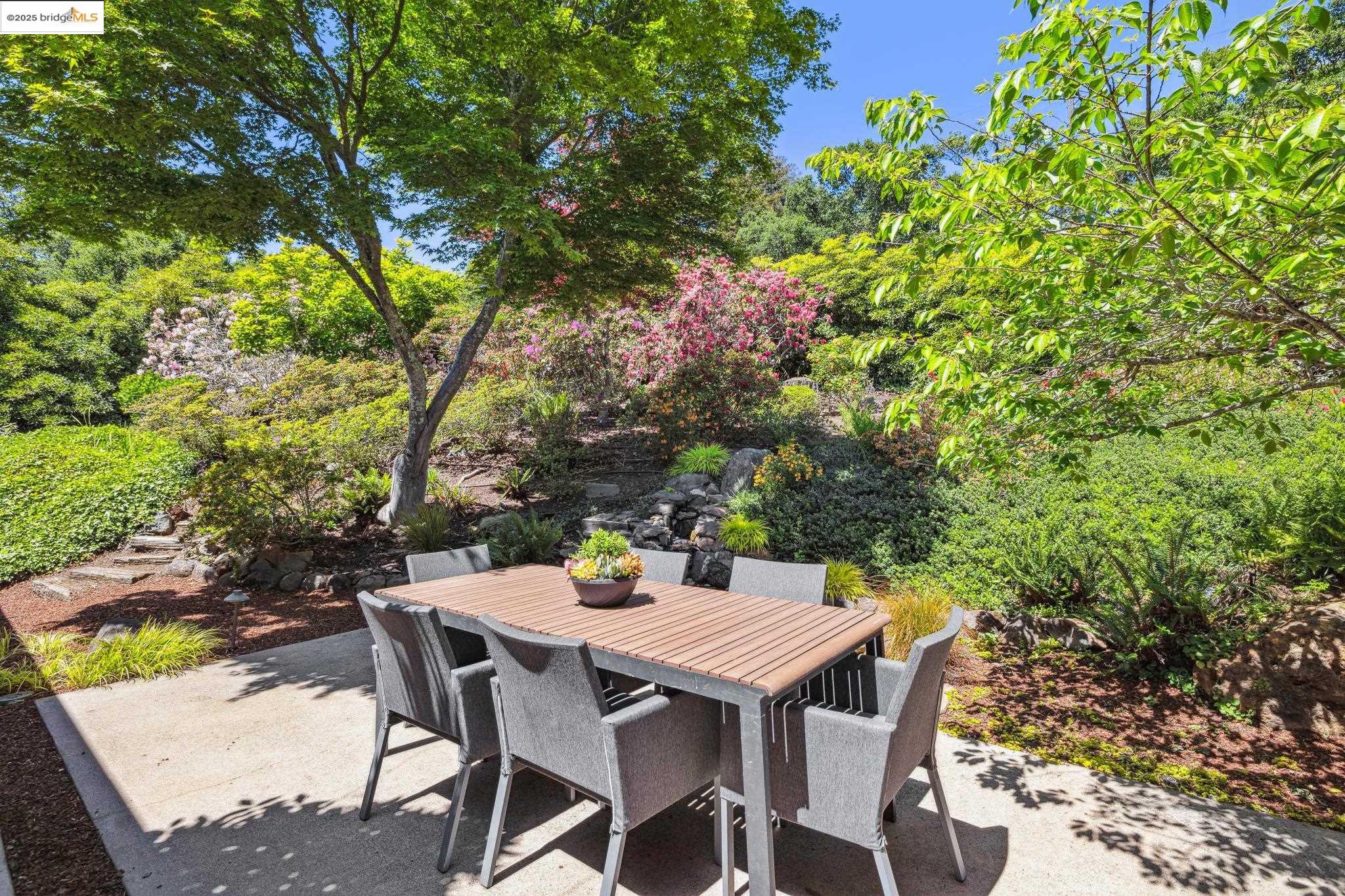 1 Garden Dr