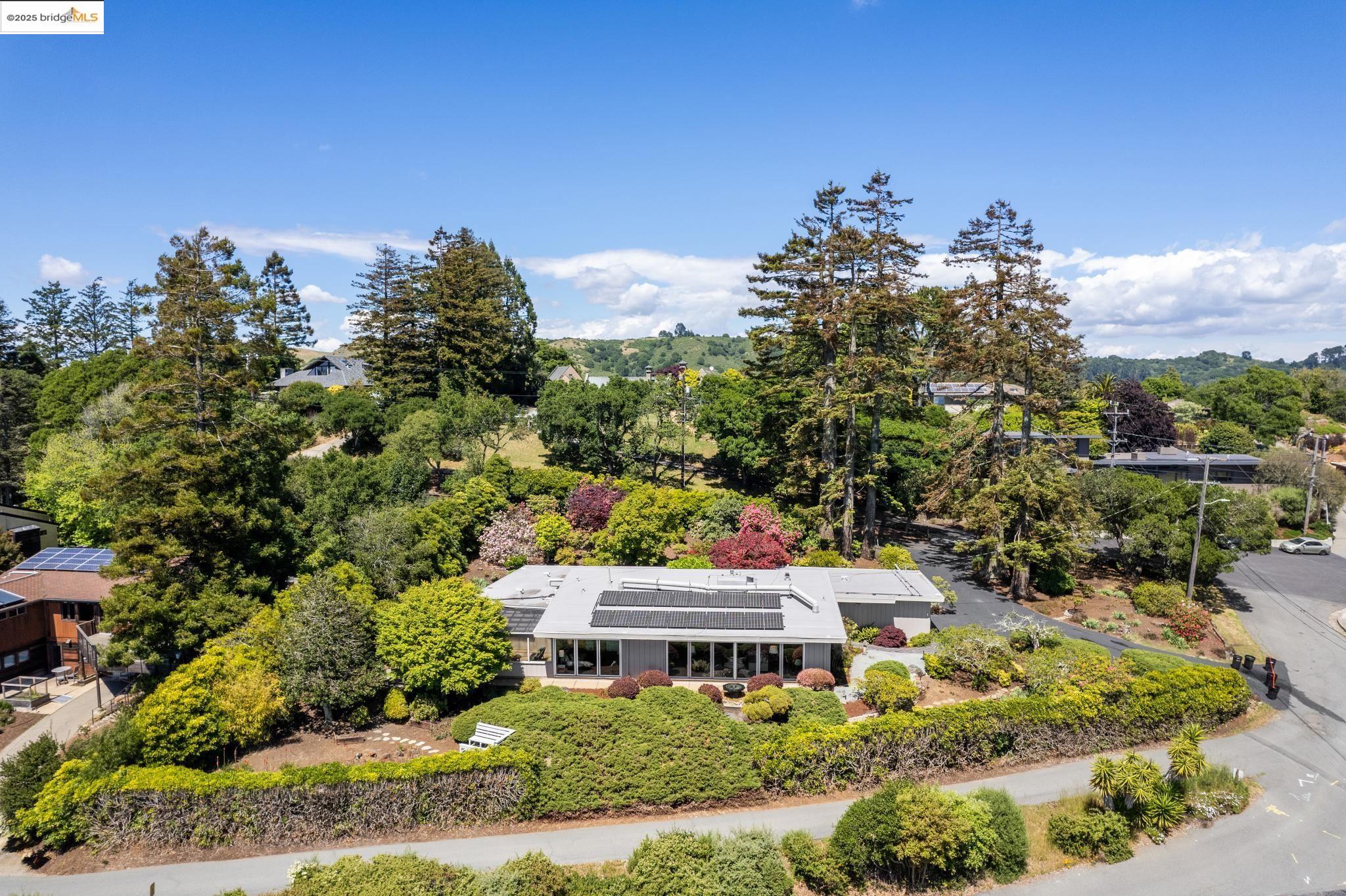 1 Garden Dr