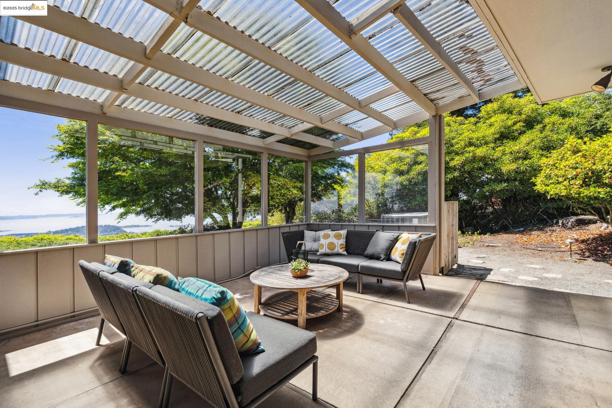 1 Garden Dr