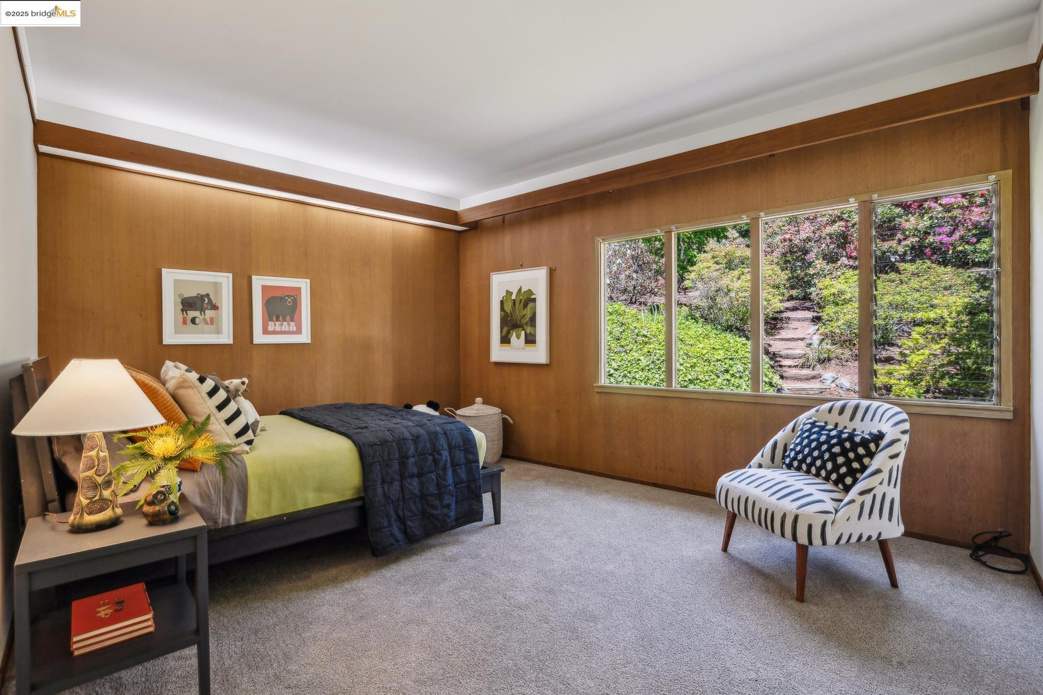 1 Garden Dr