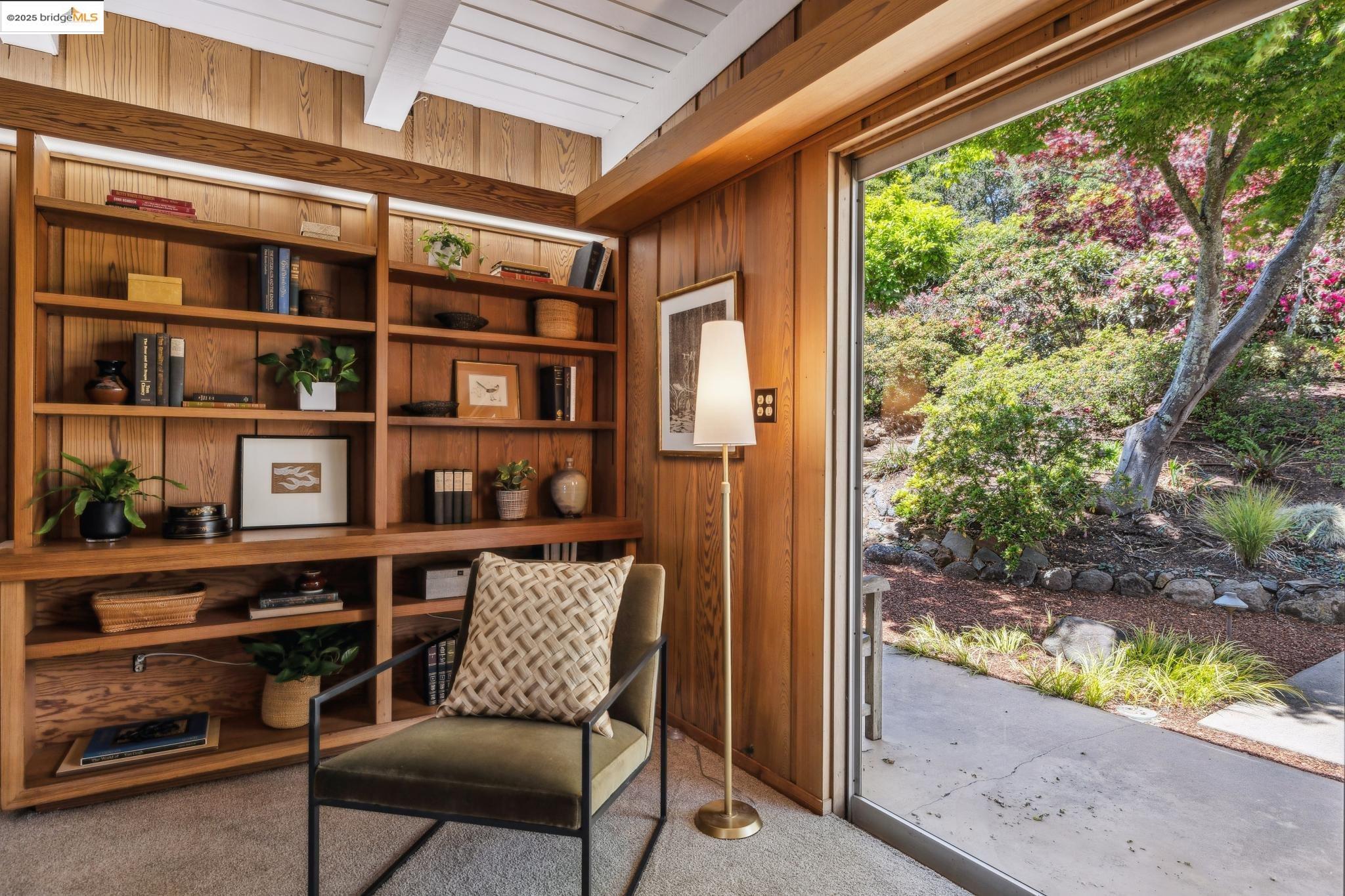 1 Garden Dr