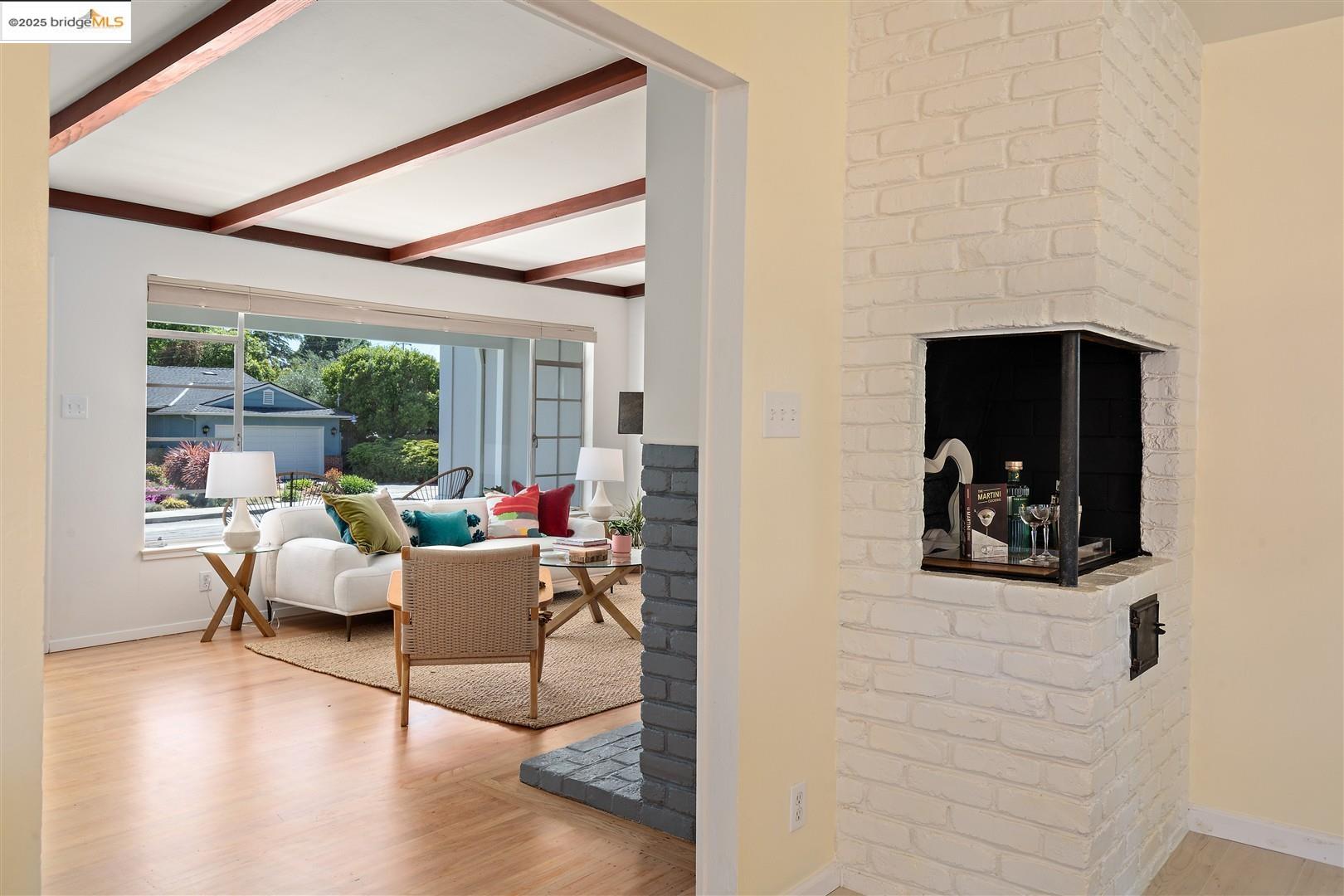 4511 Gregory Way
