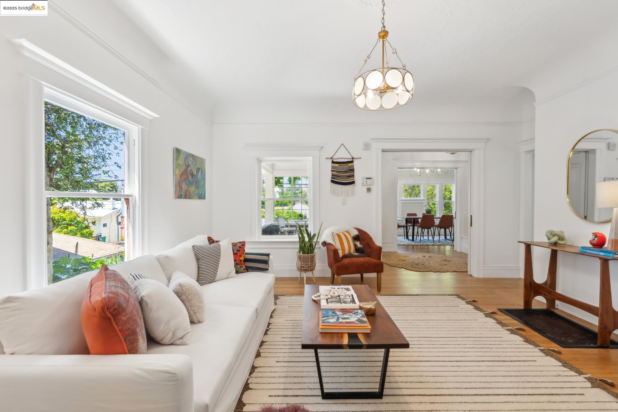 310 Oakland Ave