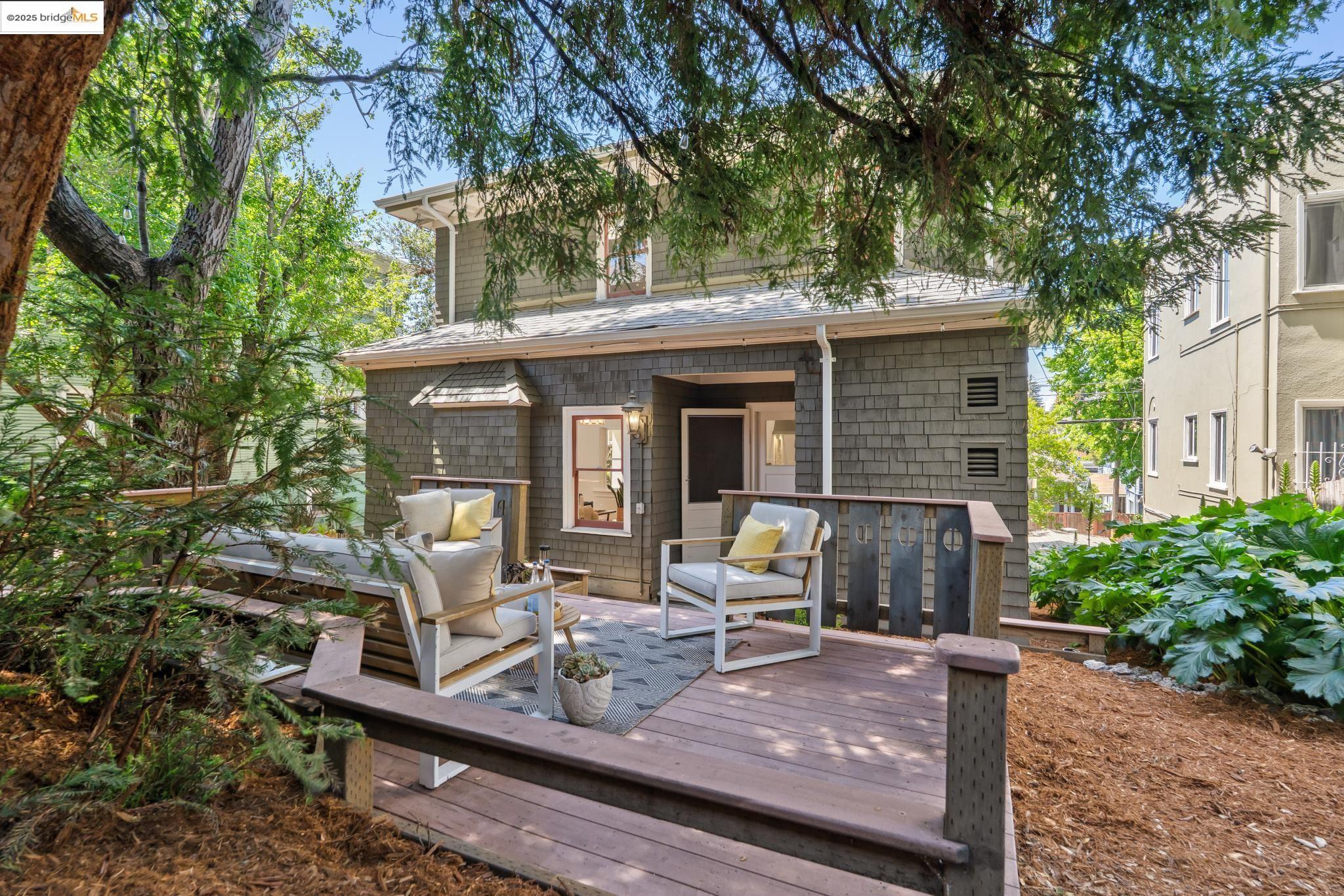 310 Oakland Ave