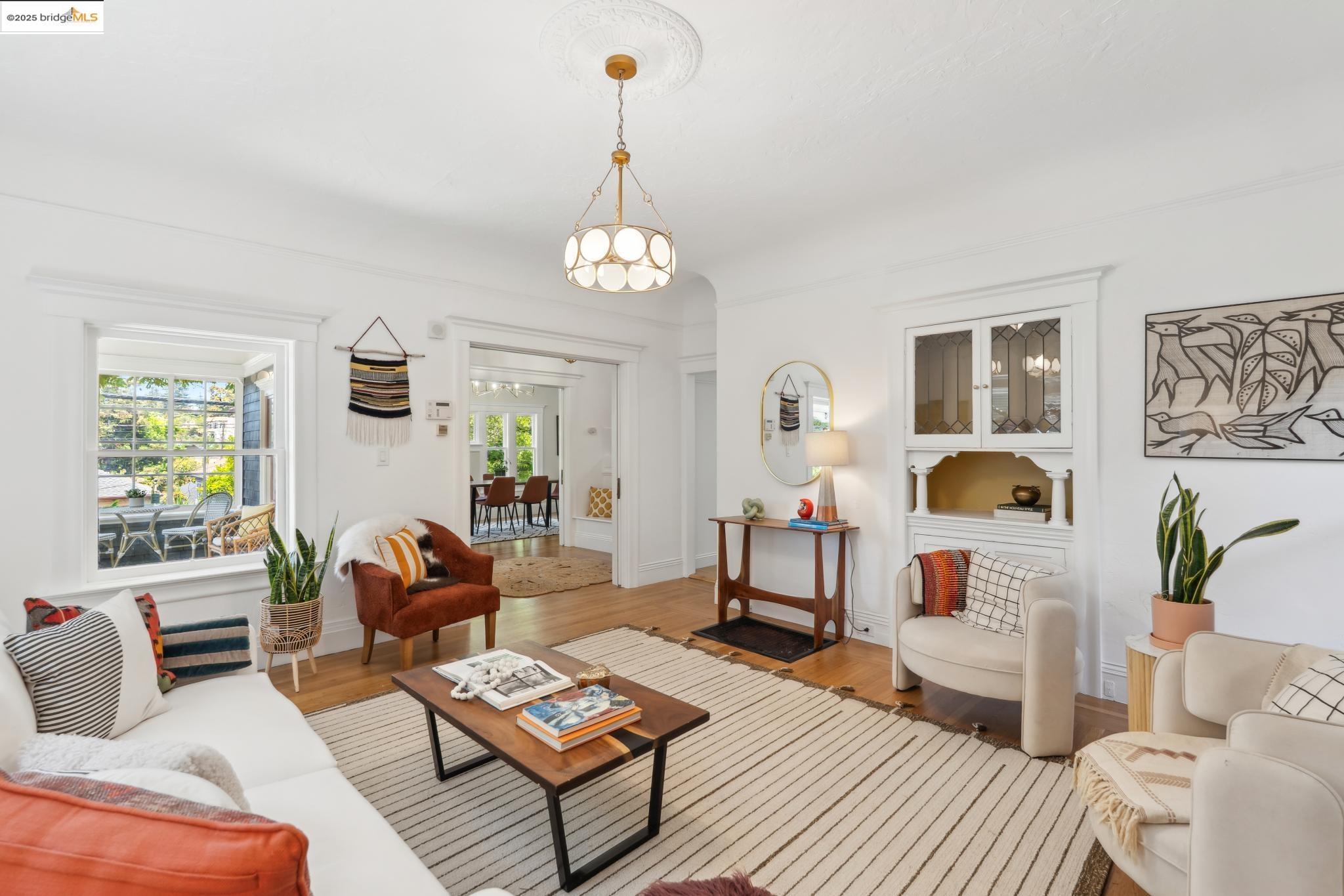 310 Oakland Ave